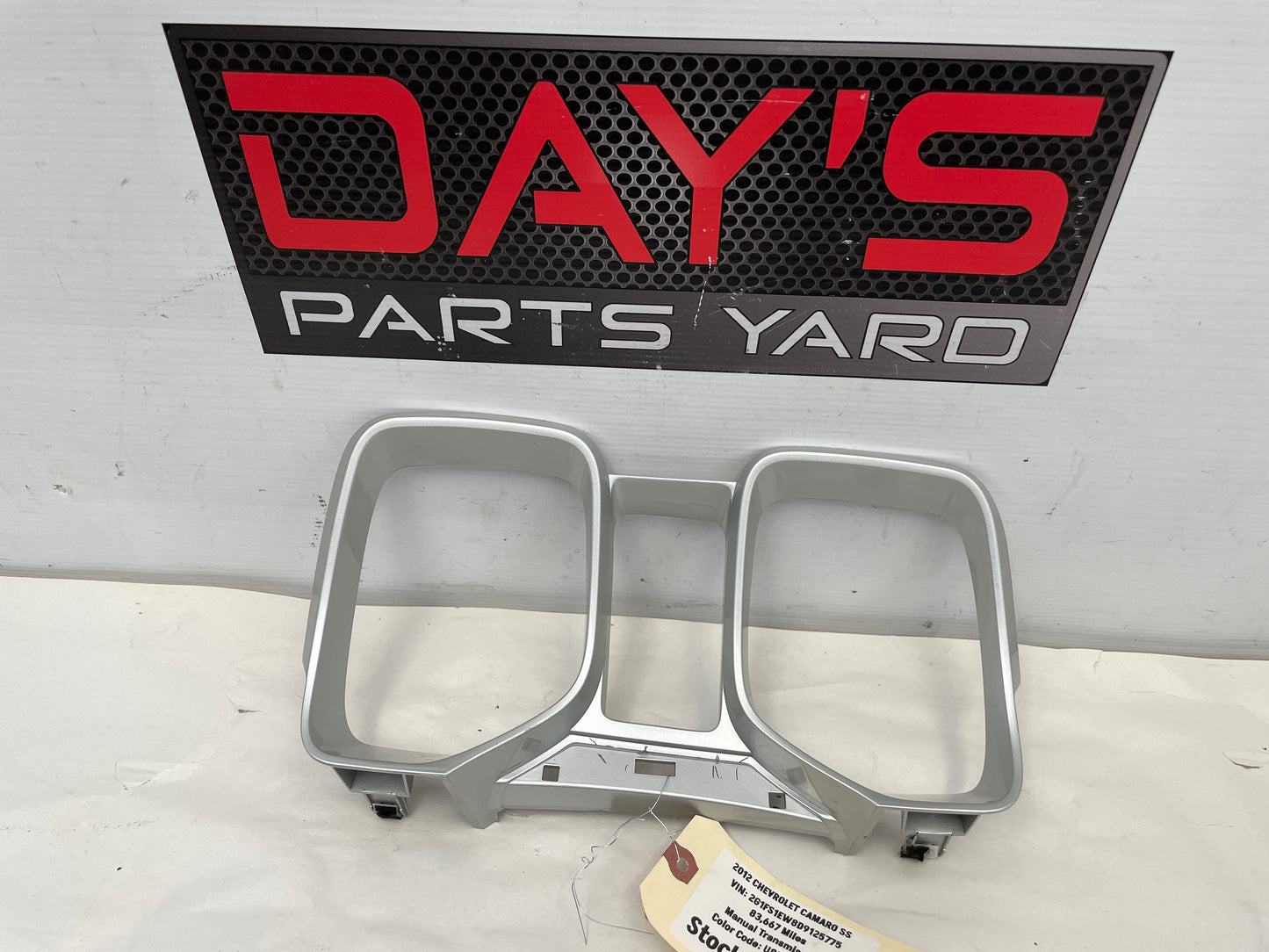 2015 Chevy Camaro SS Speedometer Gauge Bezel Trim OEM - Day's Parts Yard