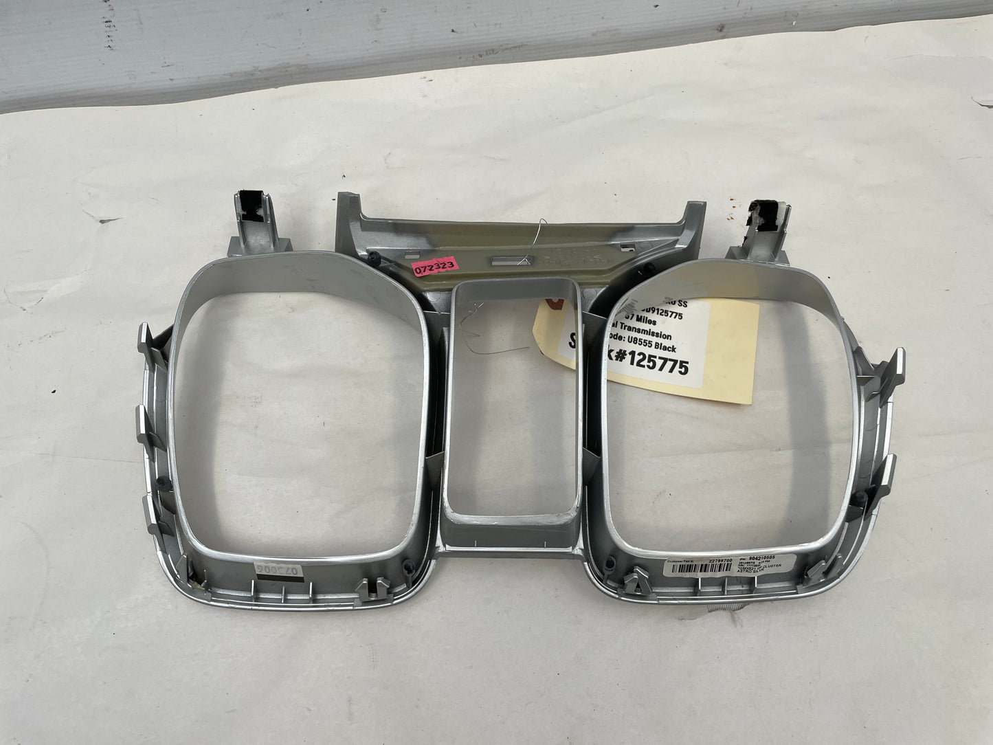 2015 Chevy Camaro SS Speedometer Gauge Bezel Trim OEM - Day's Parts Yard