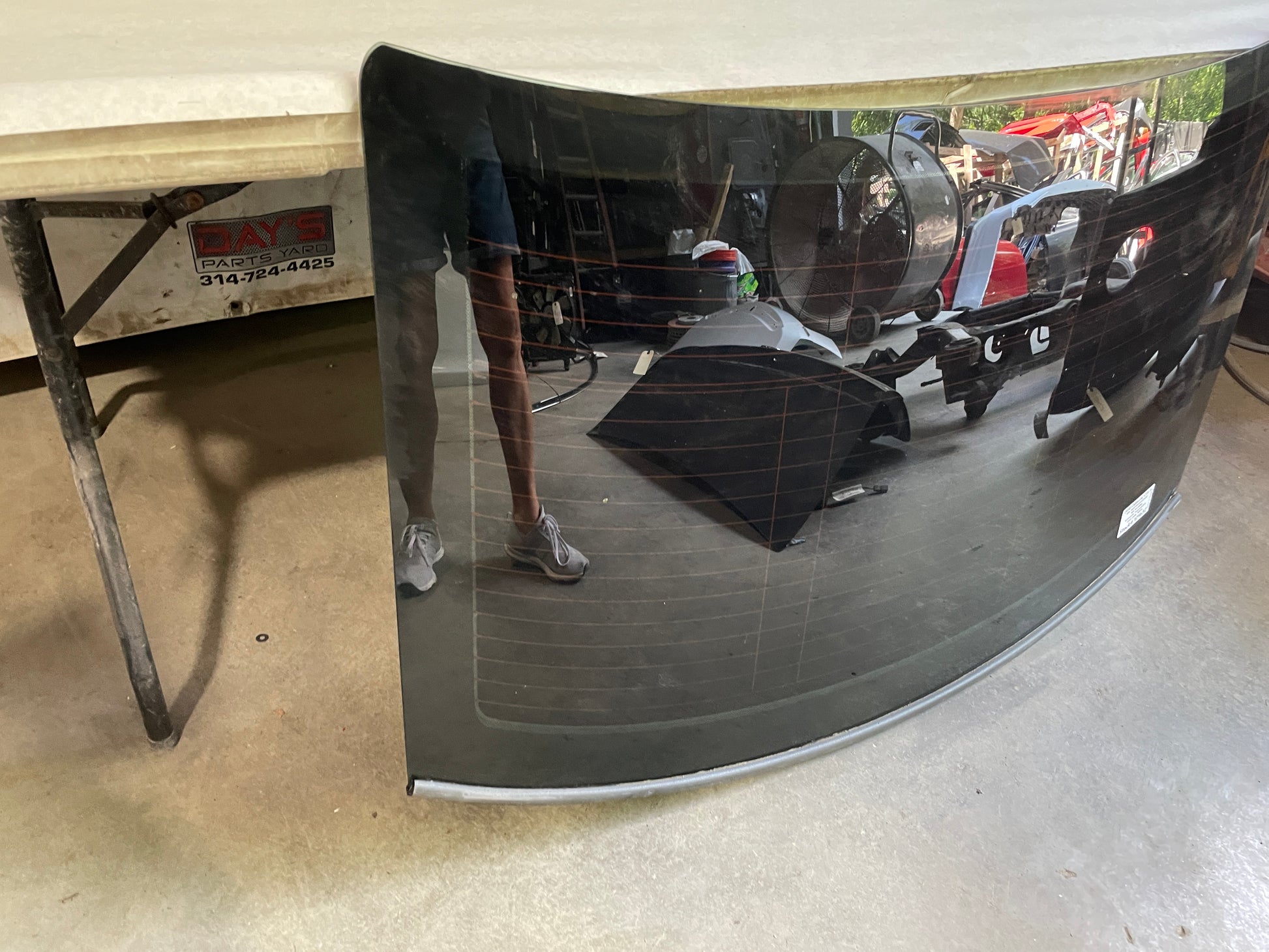 2018 Cadillac CTS-V Rear Window Glass OEM LOCAL PICK UP - Day's Parts Yard