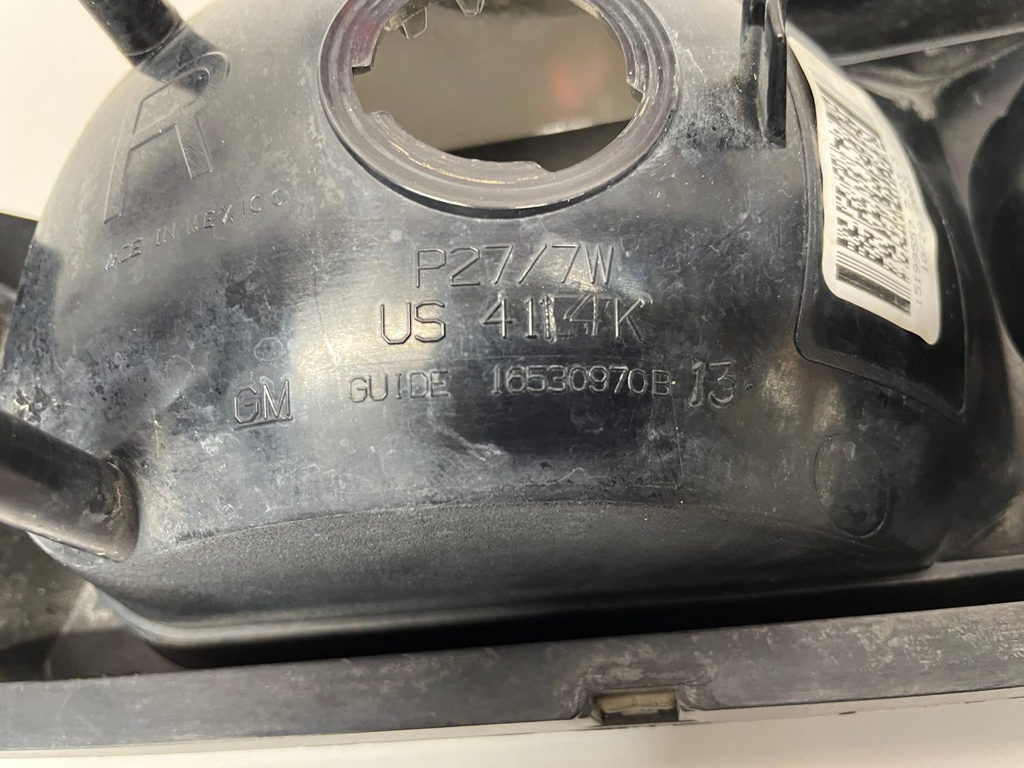 2004 Chevy Silverado 2500HD RH Passenger Side Headlight OEM - Day's Parts Yard