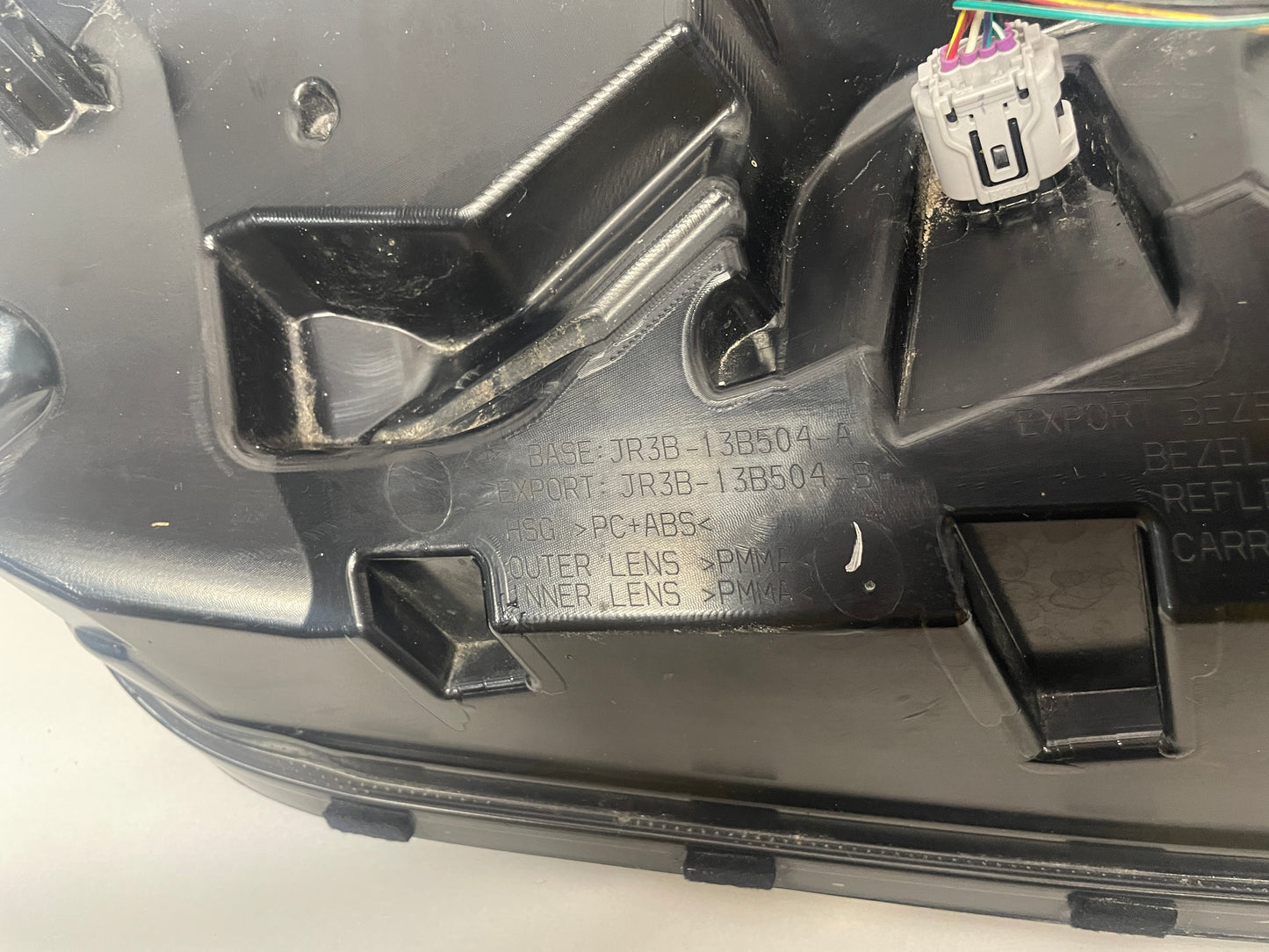2019 Ford Mustang GT RH Passenger Taillight Tail Light OEM - Day's Parts Yard