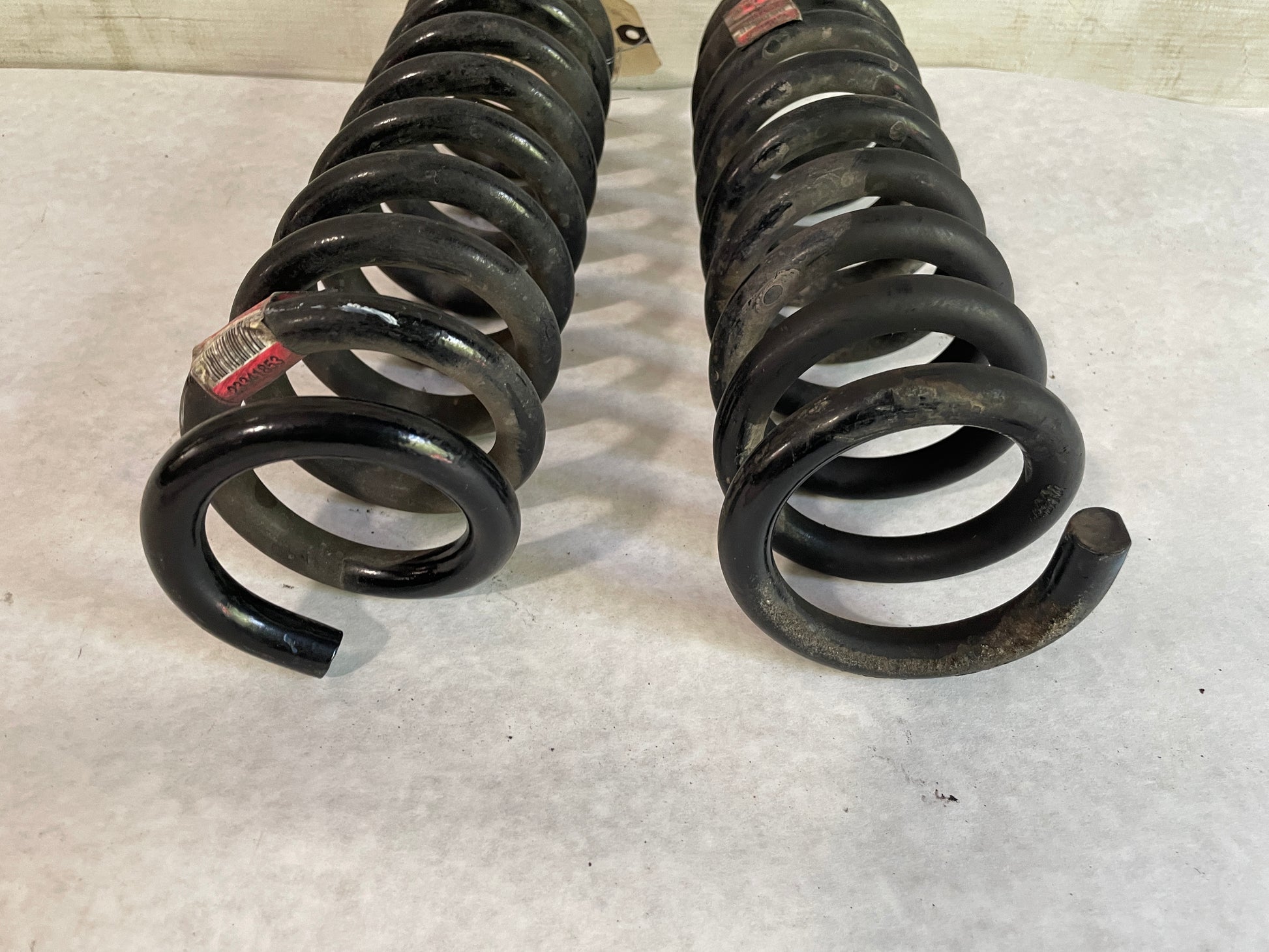 2018 Cadillac CTS-V Rear Coil Spring Set OEM - Day's Parts Yard