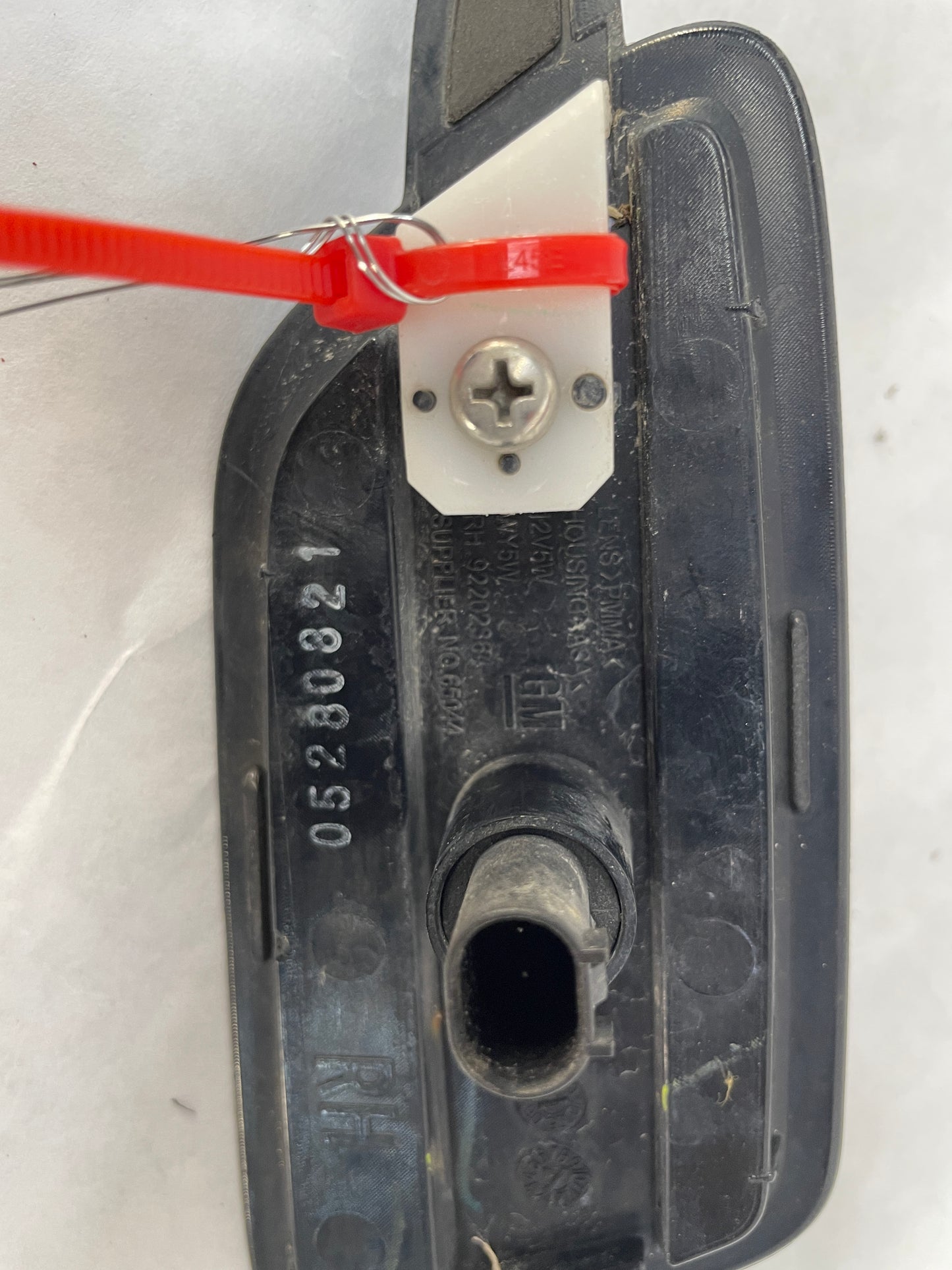 2009 Pontiac G8 GT RH Passenger Fender Marker Repeater Lamp Light OEM