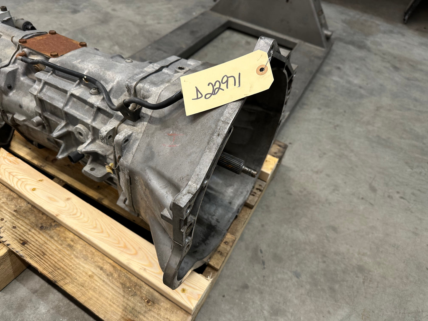 2006 Pontiac GTO 6 Speed Manual M12 Tremec Transmission Assembly OEM - Day's Parts Yard