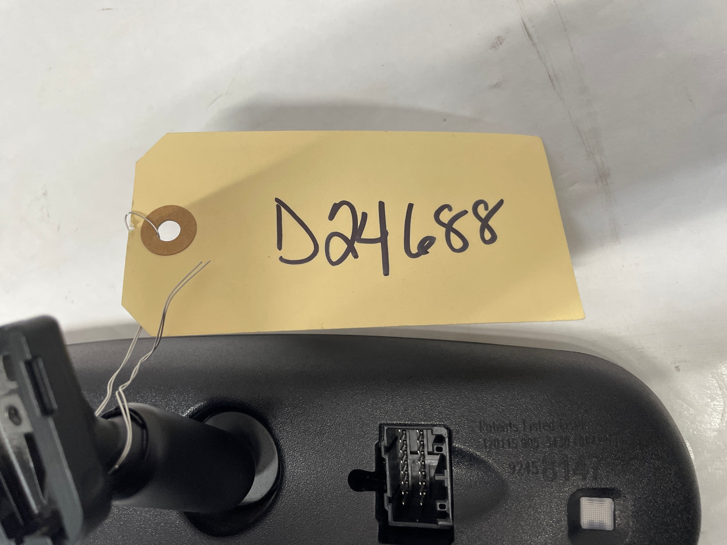 2016 Chevy SS Sedan Rear View Rearview Mirror Auto Dimming & OnStar OEM - Day's Parts Yard