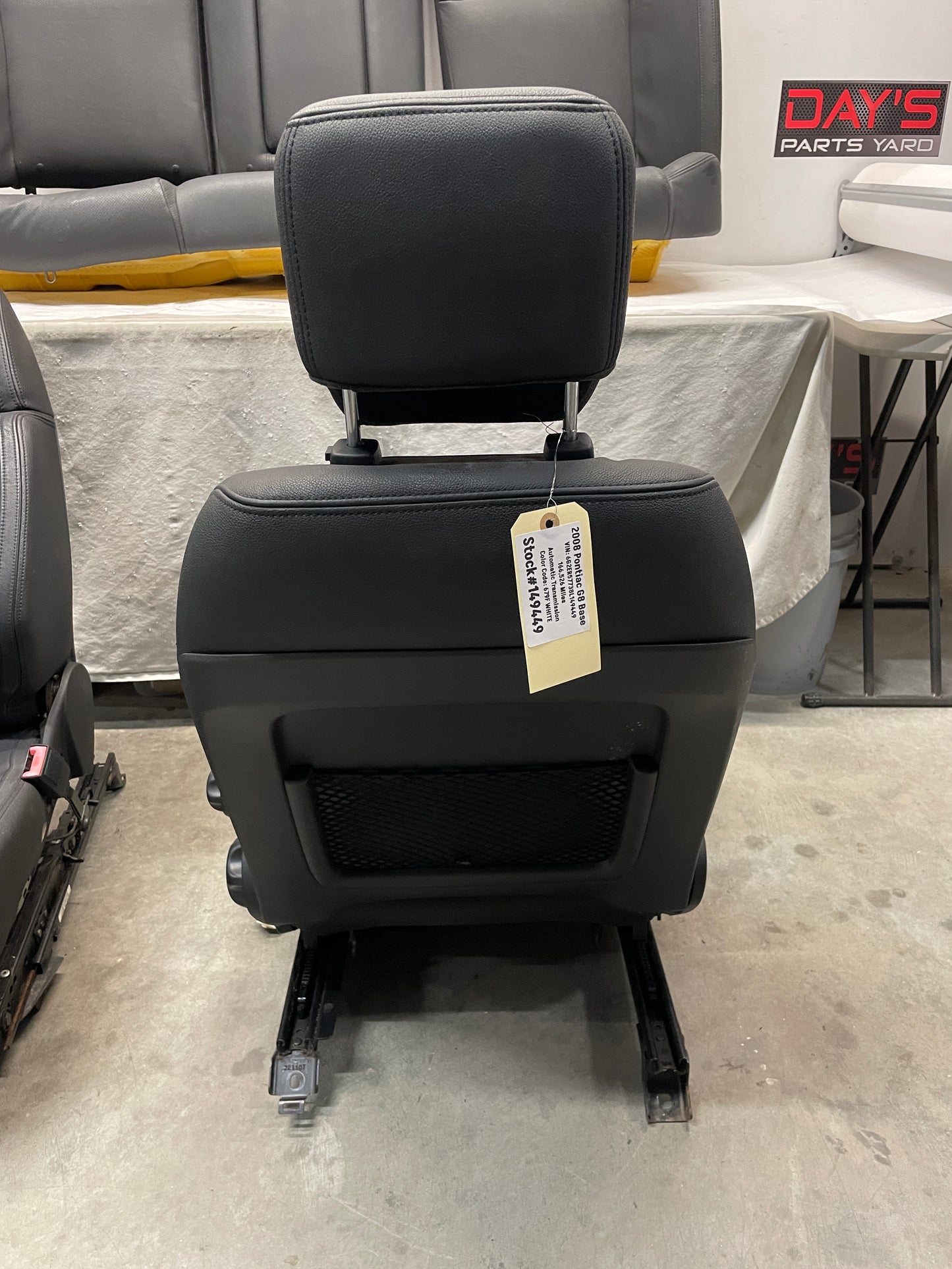 2008 Pontiac G8 Base Seats Fronts and Rear OEM - Day's Parts Yard
