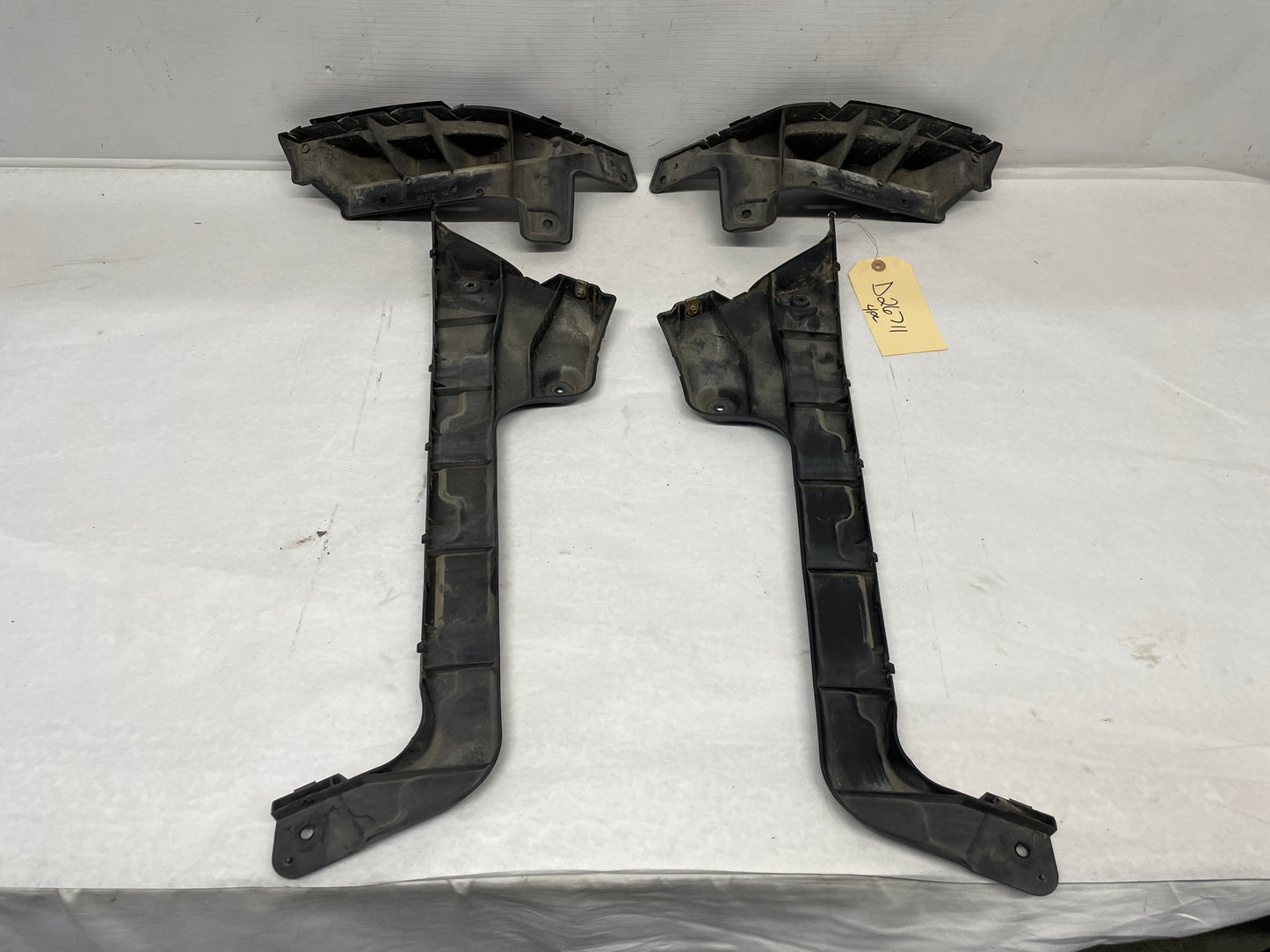 2012 Chevy Caprice PPV RH & LH Rear Bumper Guide Brackets Mounts OEM