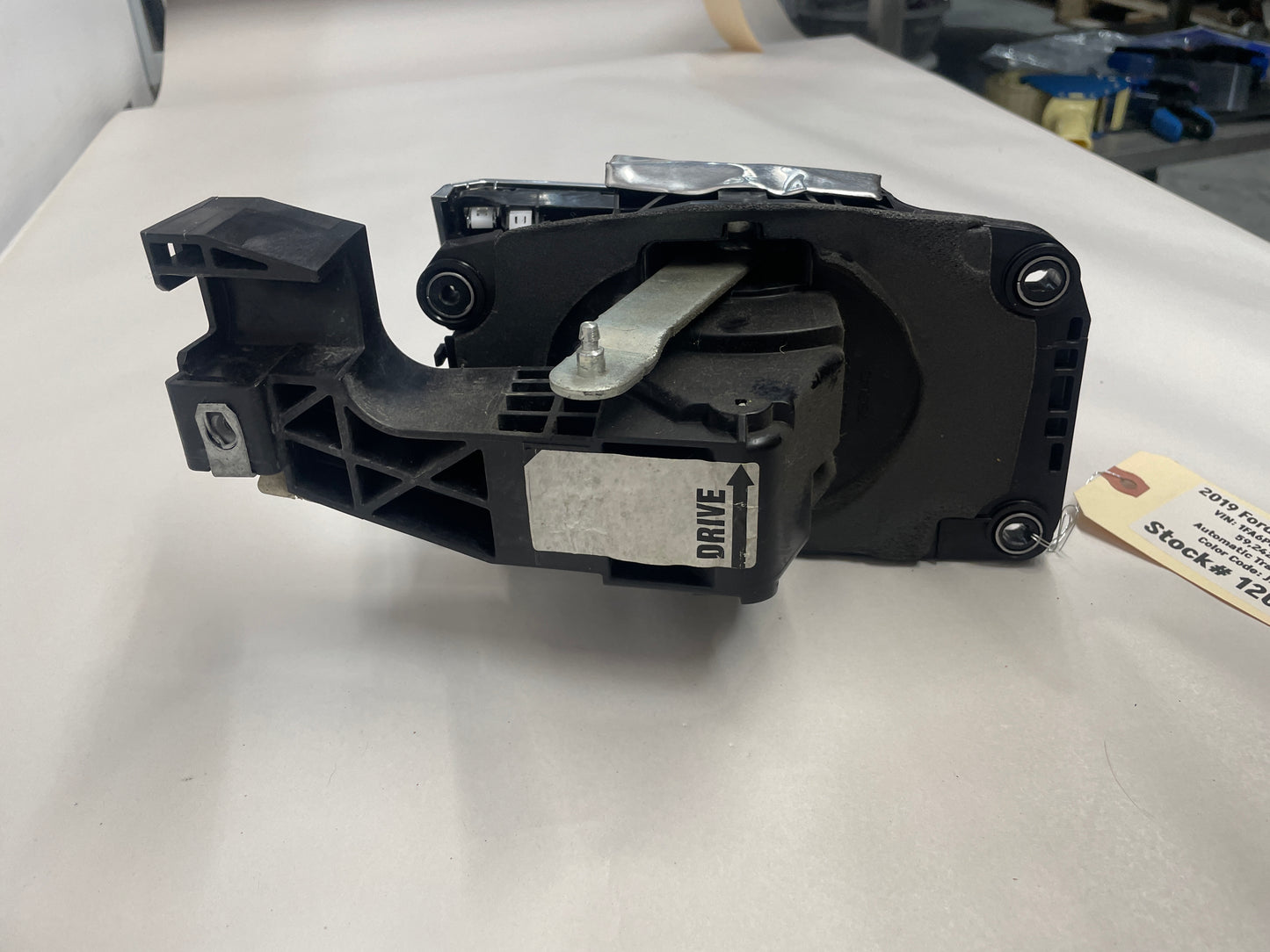 2019 Ford Mustang GT Automatic Gear Selector Shifter OEM - Day's Parts Yard