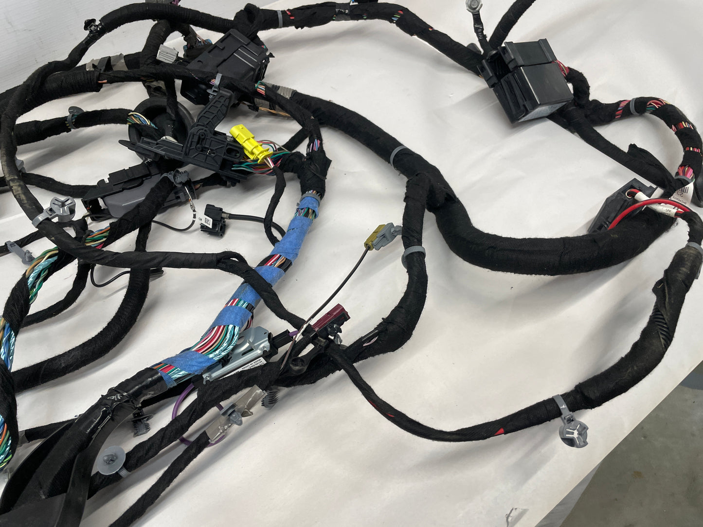 2014 Chevy Camaro ZL1 Body Wire Wiring Harness OEM - Day's Parts Yard