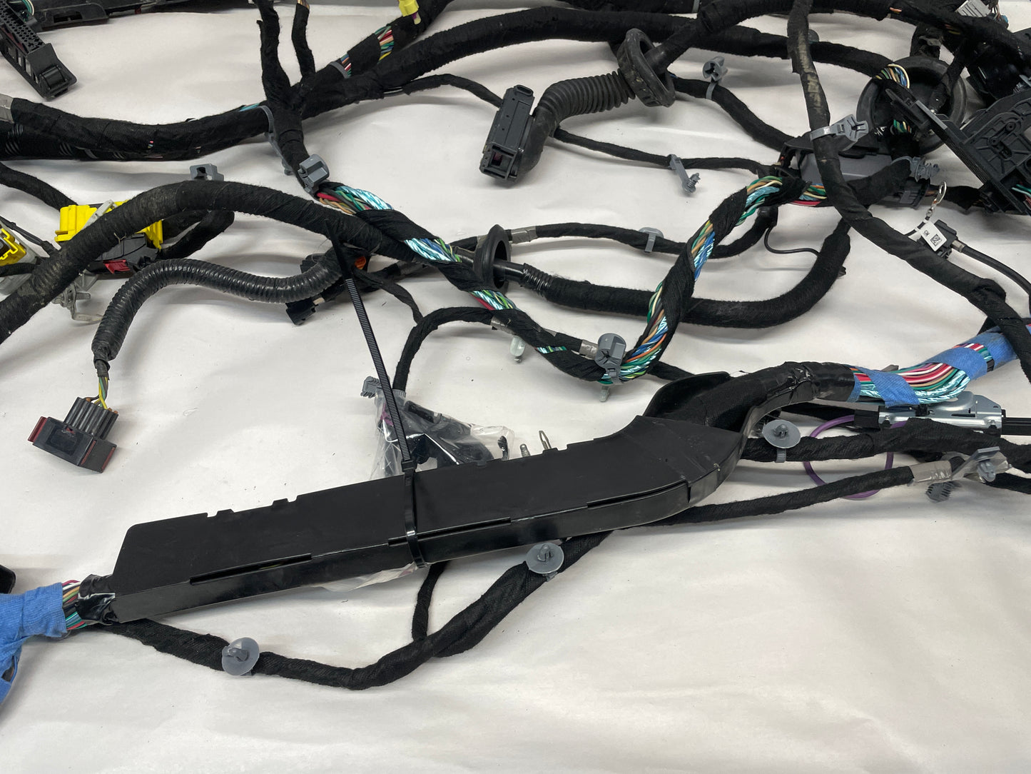 2014 Chevy Camaro ZL1 Body Wire Wiring Harness OEM - Day's Parts Yard