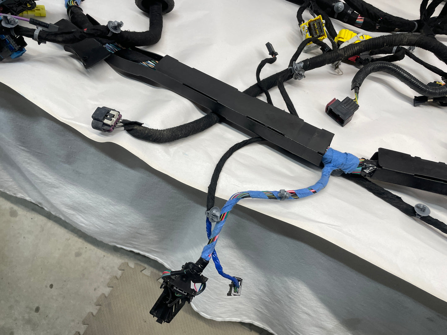 2014 Chevy Camaro ZL1 Body Wire Wiring Harness OEM - Day's Parts Yard