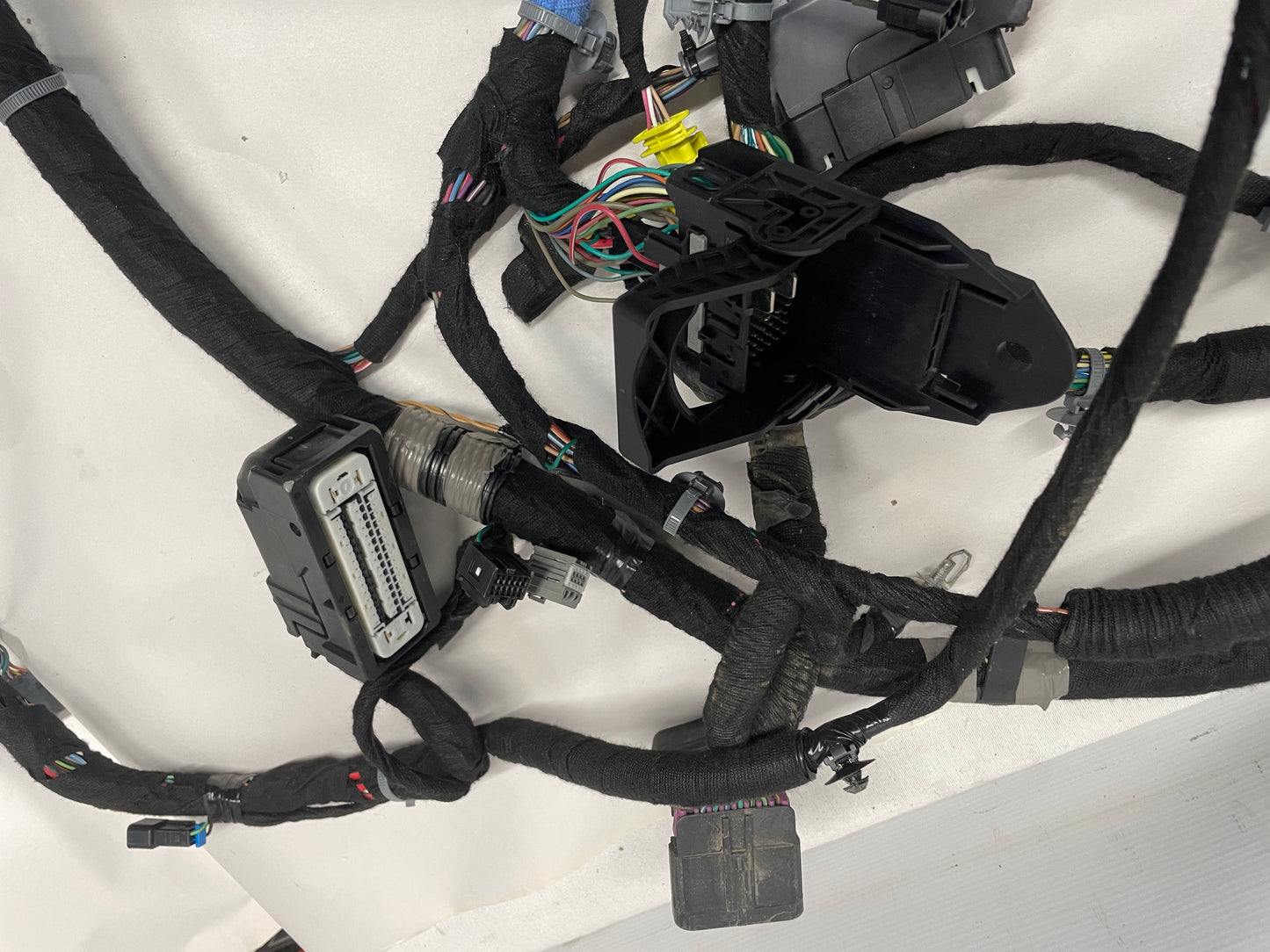 2014 Chevy Camaro ZL1 Body Wire Wiring Harness OEM - Day's Parts Yard