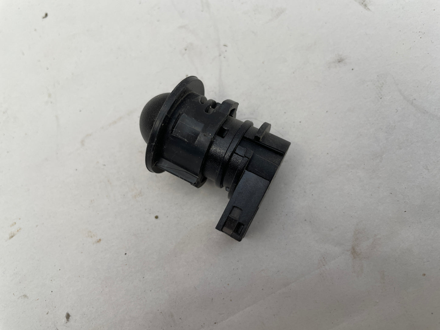 2017 Chevy SS Sedan Headlamp Head light Sun Load Light Sensor OEM - Day's Parts Yard