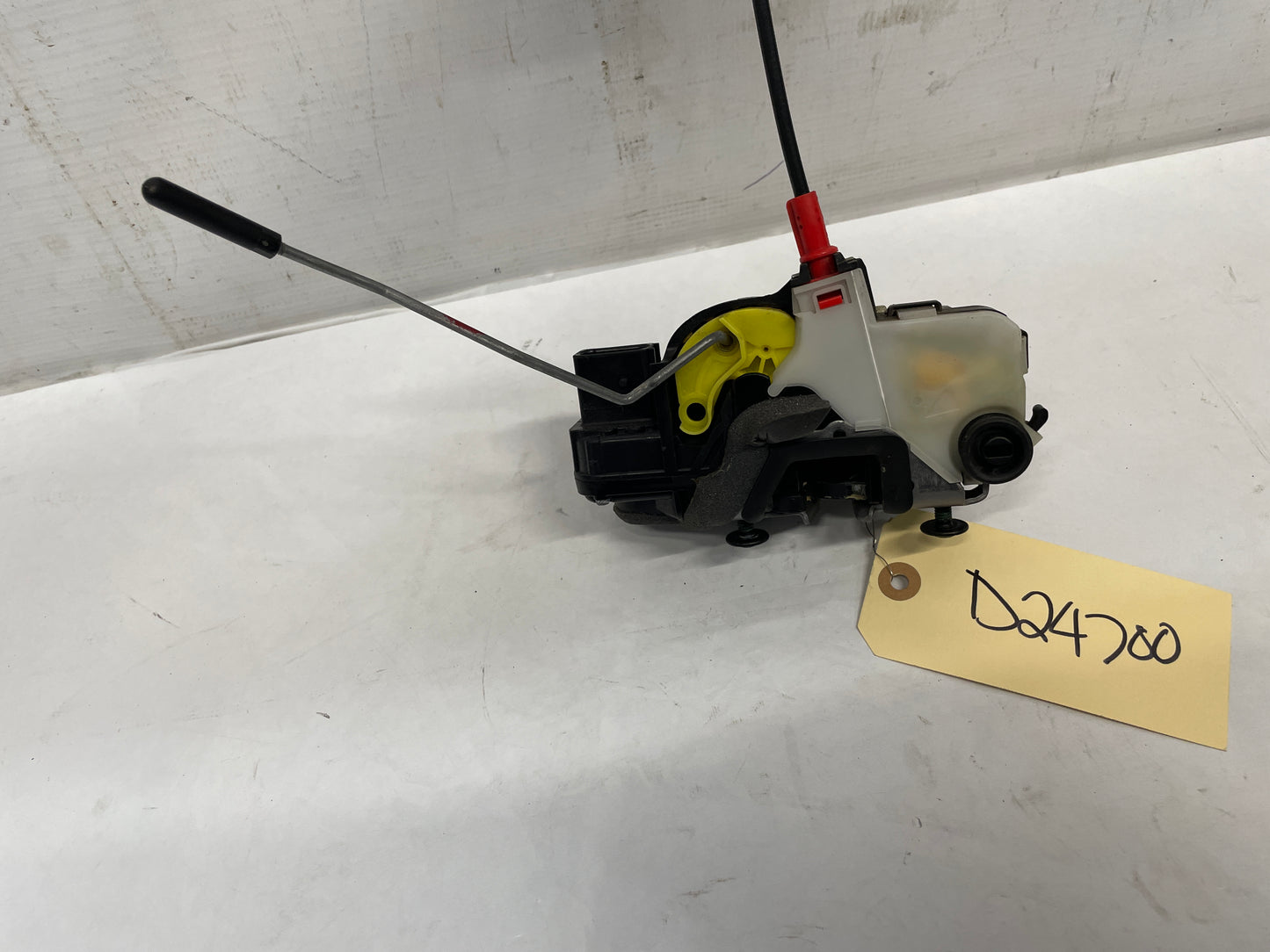 2016 Chevy SS Sedan LH Driver Rear Door Lock Actuator OEM - Day's Parts Yard