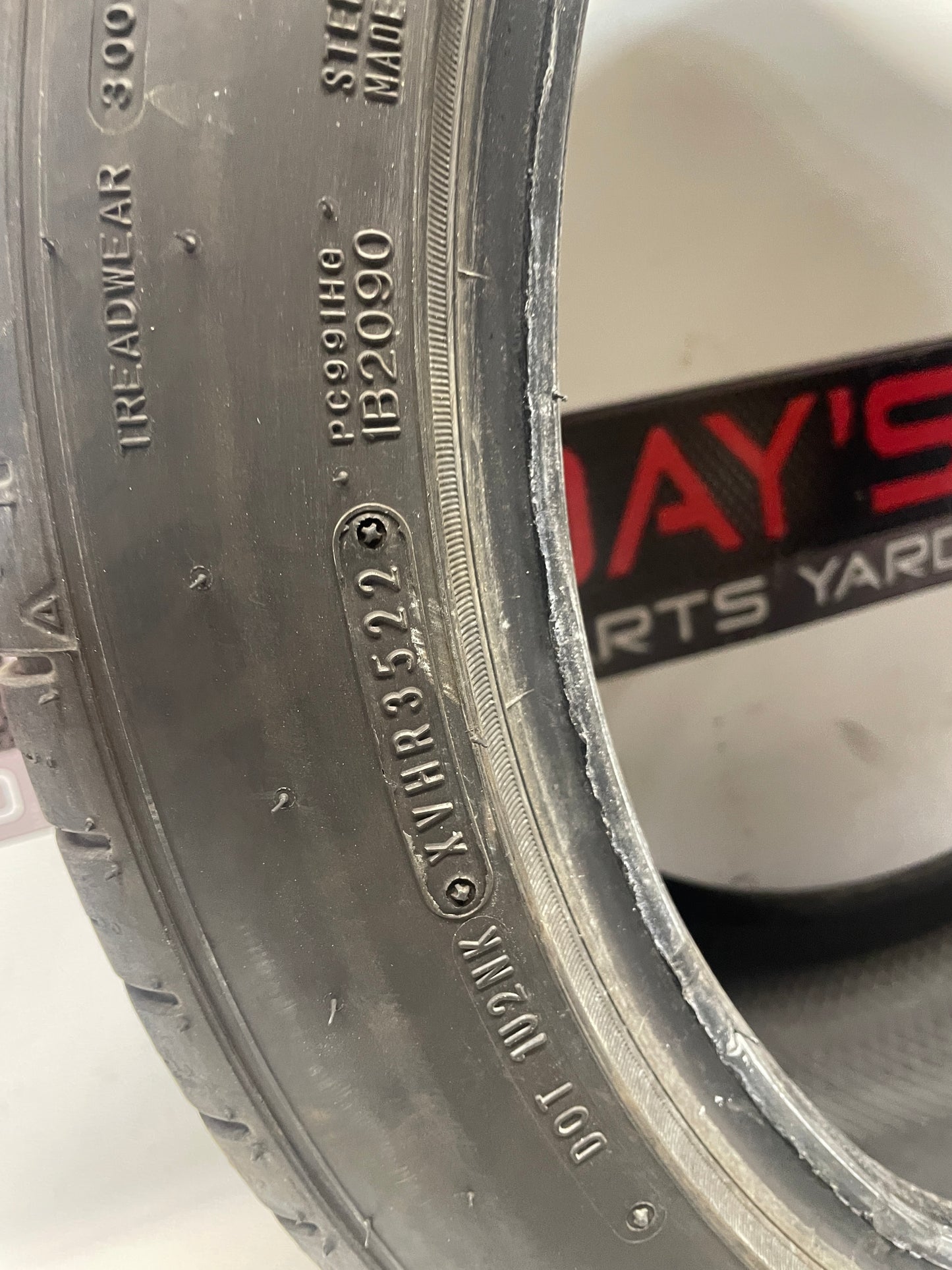 Falken FK510 275/40ZR19 Tire - Day's Parts Yard
