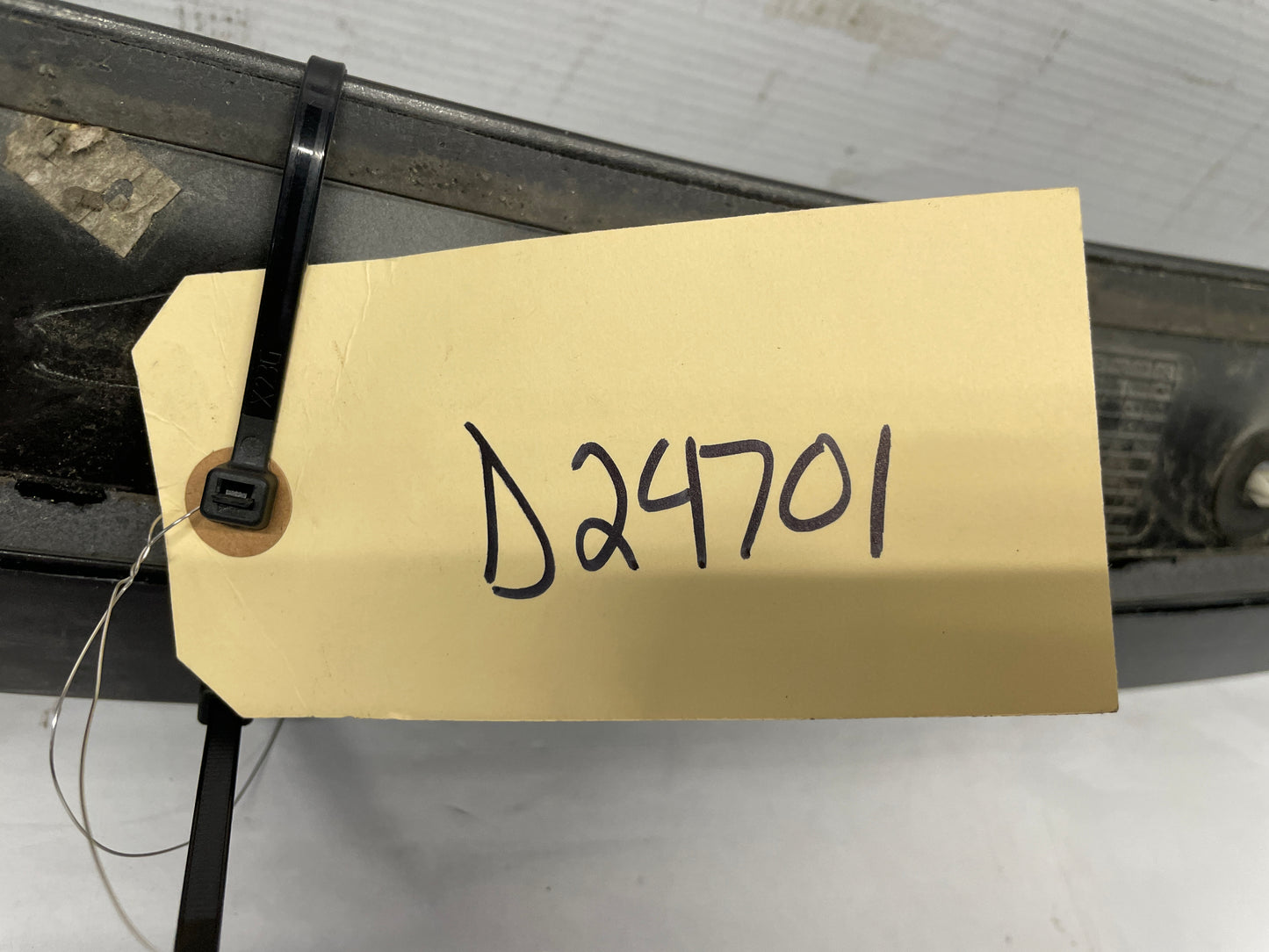 2016 Chevy SS Sedan Trunk Deck Lid Spoiler Wing OEM - Day's Parts Yard