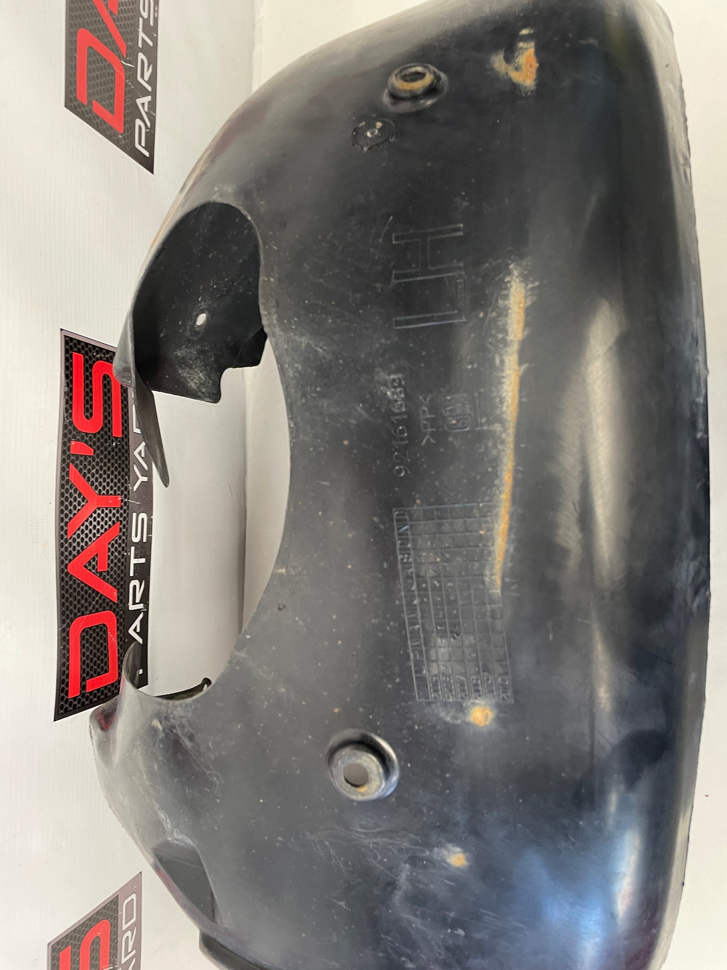 2009 Pontiac G8 LH Driver Front Fender Wheel Well Liner OEM - Day's Parts Yard