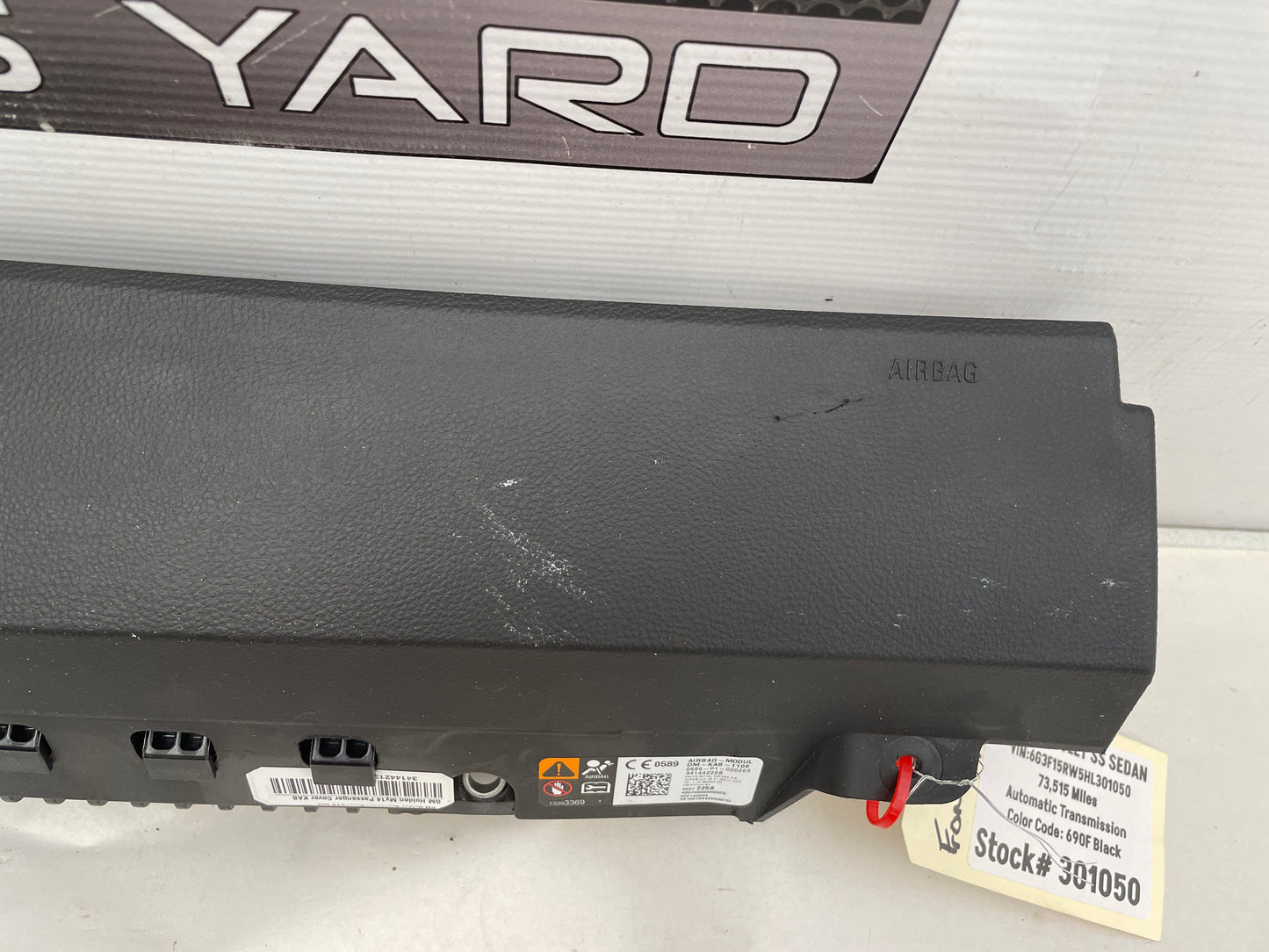 2017 Chevy SS Sedan RH Passenger Side Knee Airbag Dash Bag OEM - Day's Parts Yard