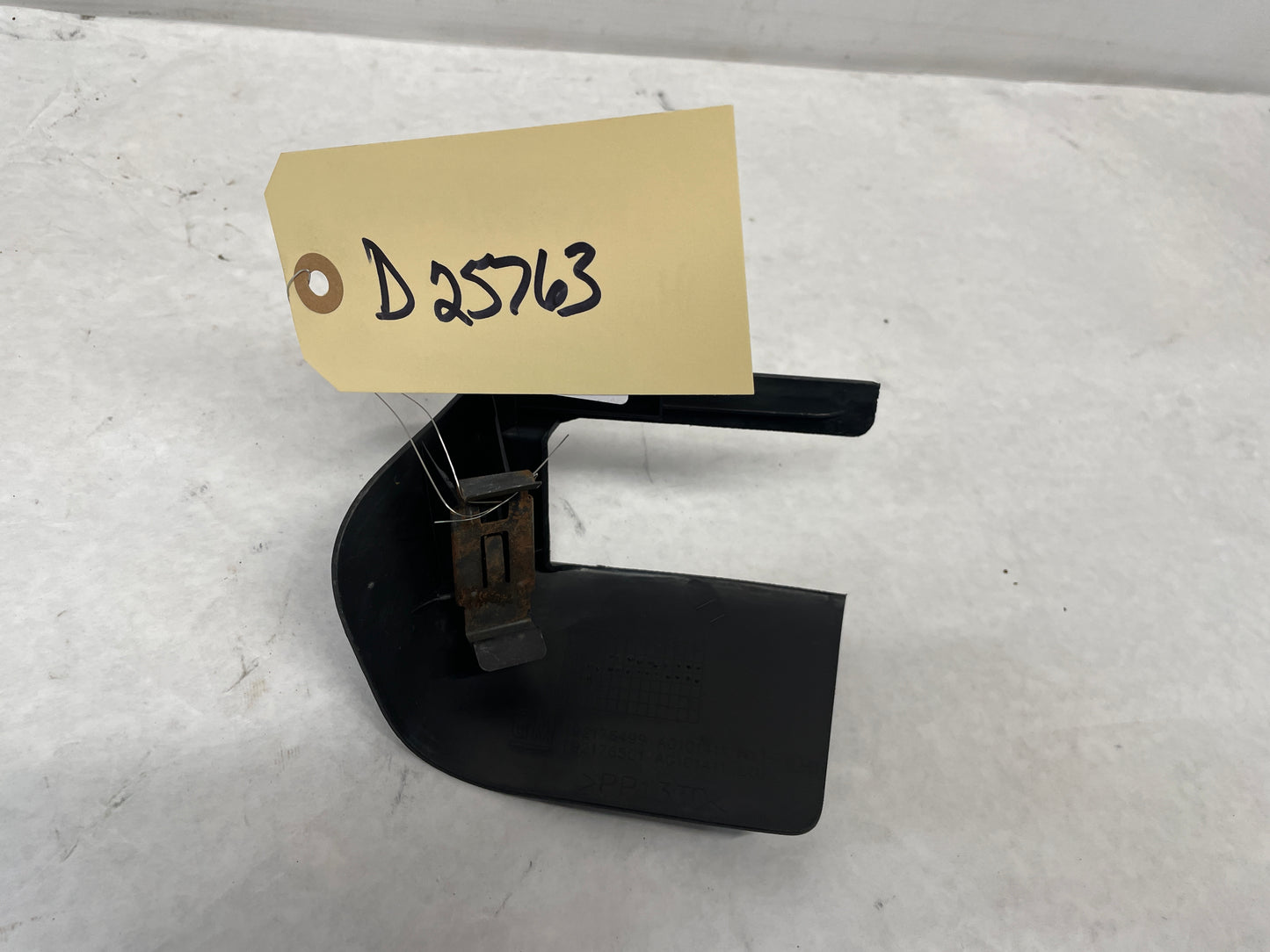 2008 Pontiac G8 Base LH Driver Front Seat Rear Inner Track Trim Frame Cover OEM - Day's Parts Yard