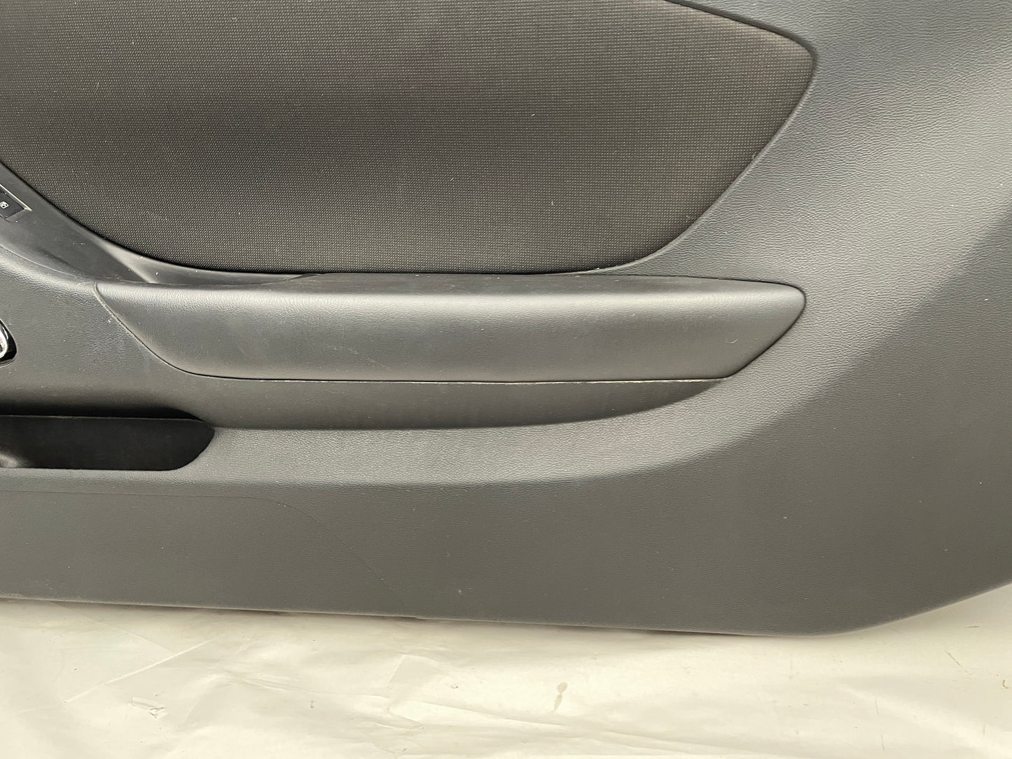 2012 Chevy Camaro SS RH Passenger Door Panel OEM - Day's Parts Yard