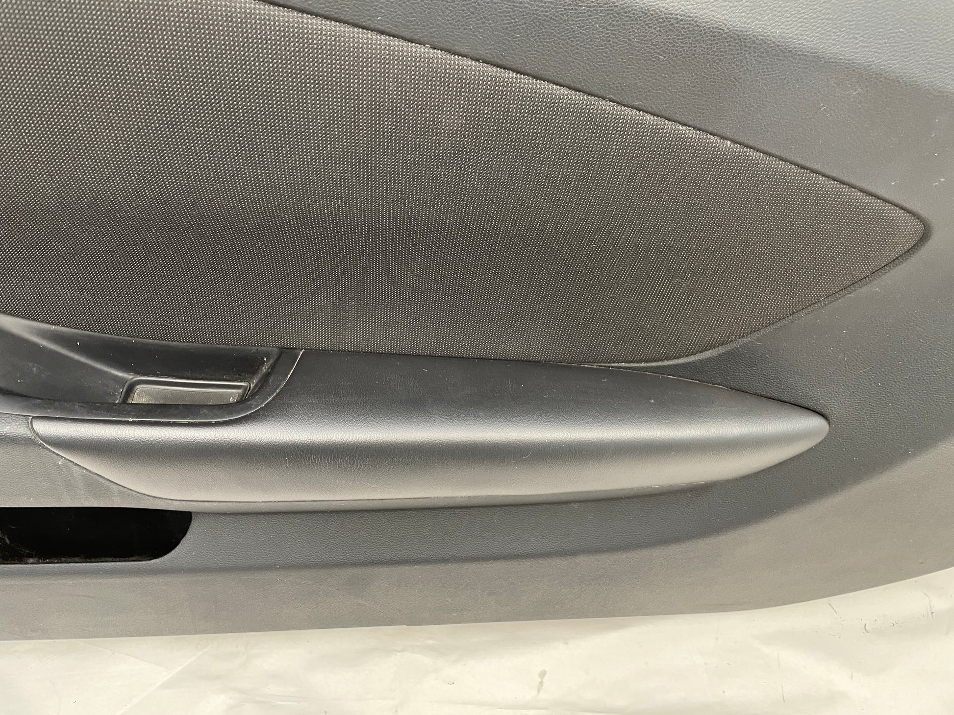 2012 Chevy Camaro SS RH Passenger Door Panel OEM - Day's Parts Yard