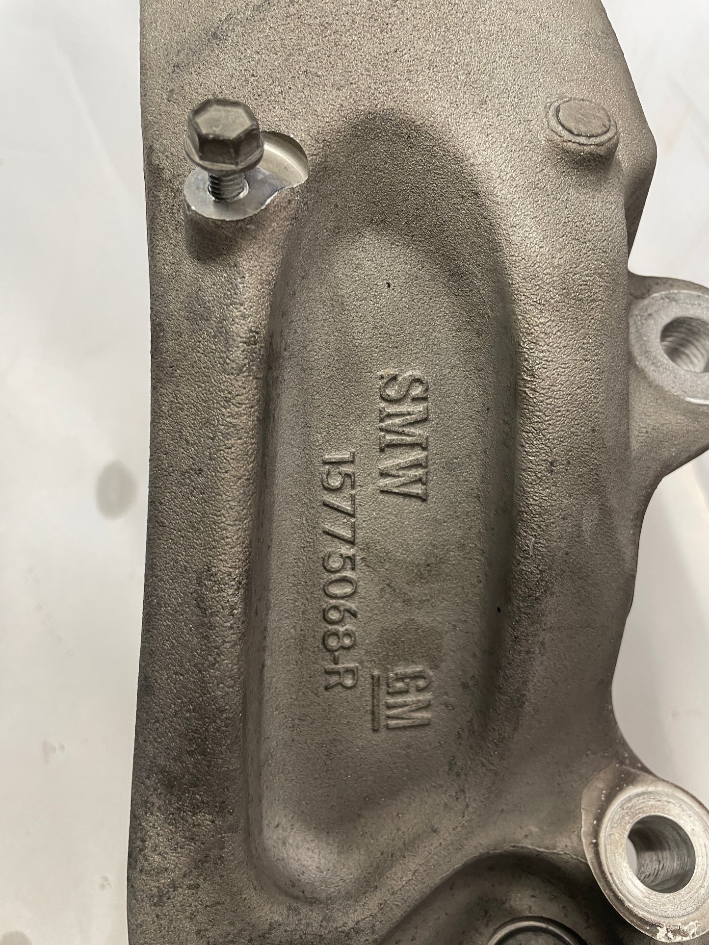 2014 Cadillac CTS-V Coupe RH Passenger Front Spindle Knuckle Hub Assembly OEM - Day's Parts Yard