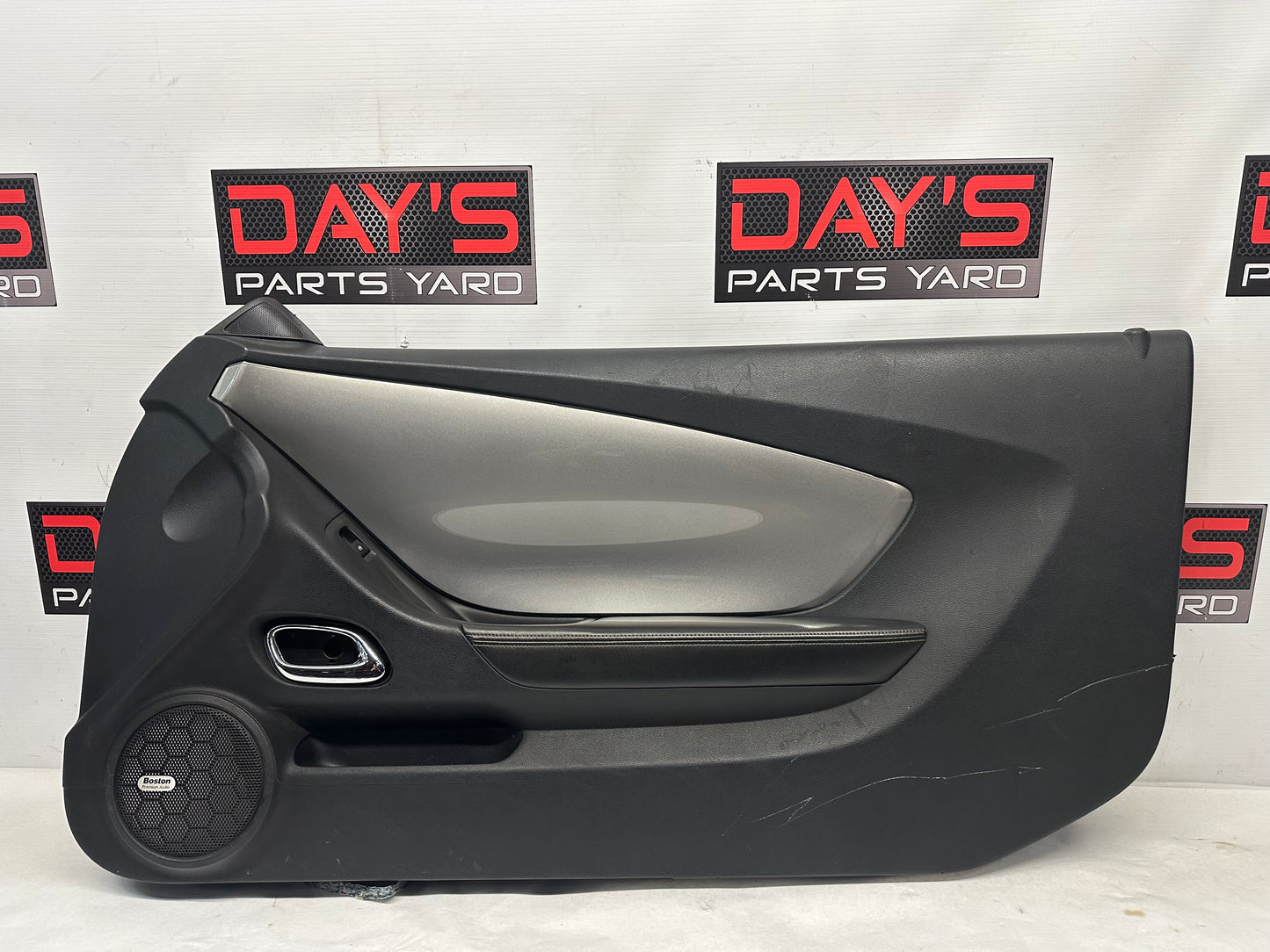 2010 Chevy Camaro SS RH Passenger Interior Door Panel Trim Molding OEM - Day's Parts Yard