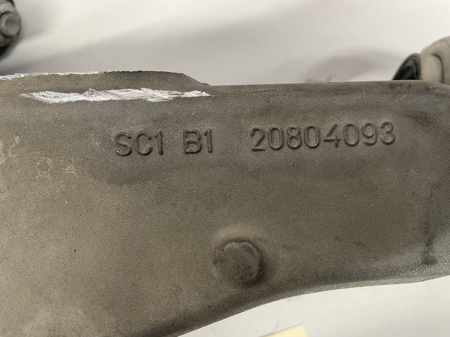 2014 Cadillac CTS-V Coupe LH Driver Front Lower Control Arm OEM - Day's Parts Yard