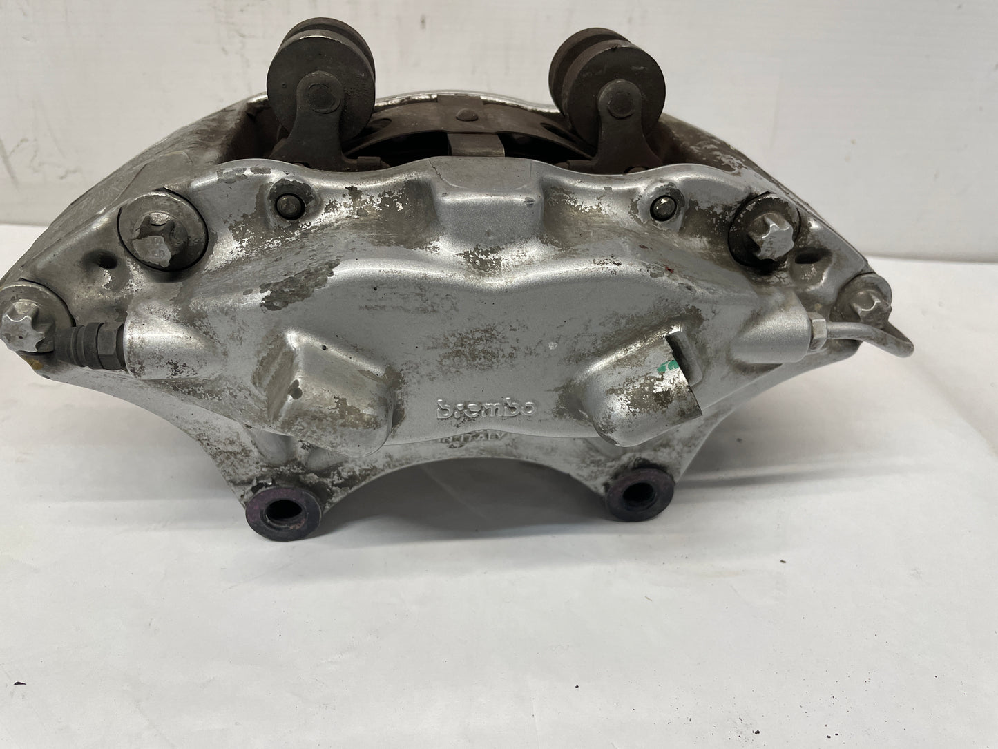 2015 Chevy SS Sedan RH Passenger Front Brembo Brake Caliper OEM - Day's Parts Yard