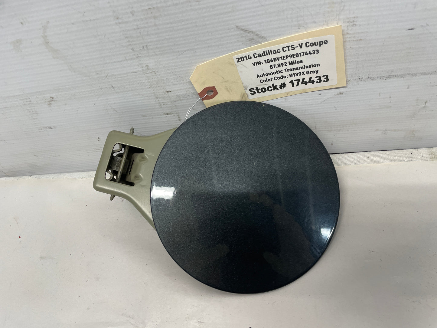 2014 Cadillac CTS-V Coupe Fuel Gas Tank Door Cover OEM - Day's Parts Yard