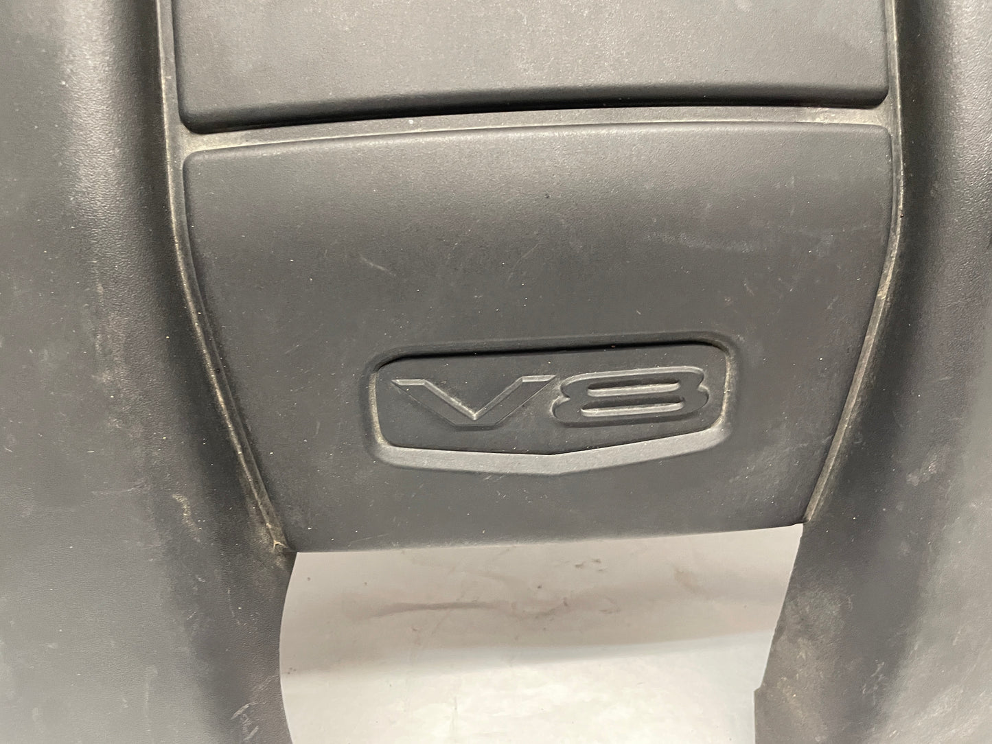2017 Chevy SS Sedan Engine Motor Intake Coils Cover OEM