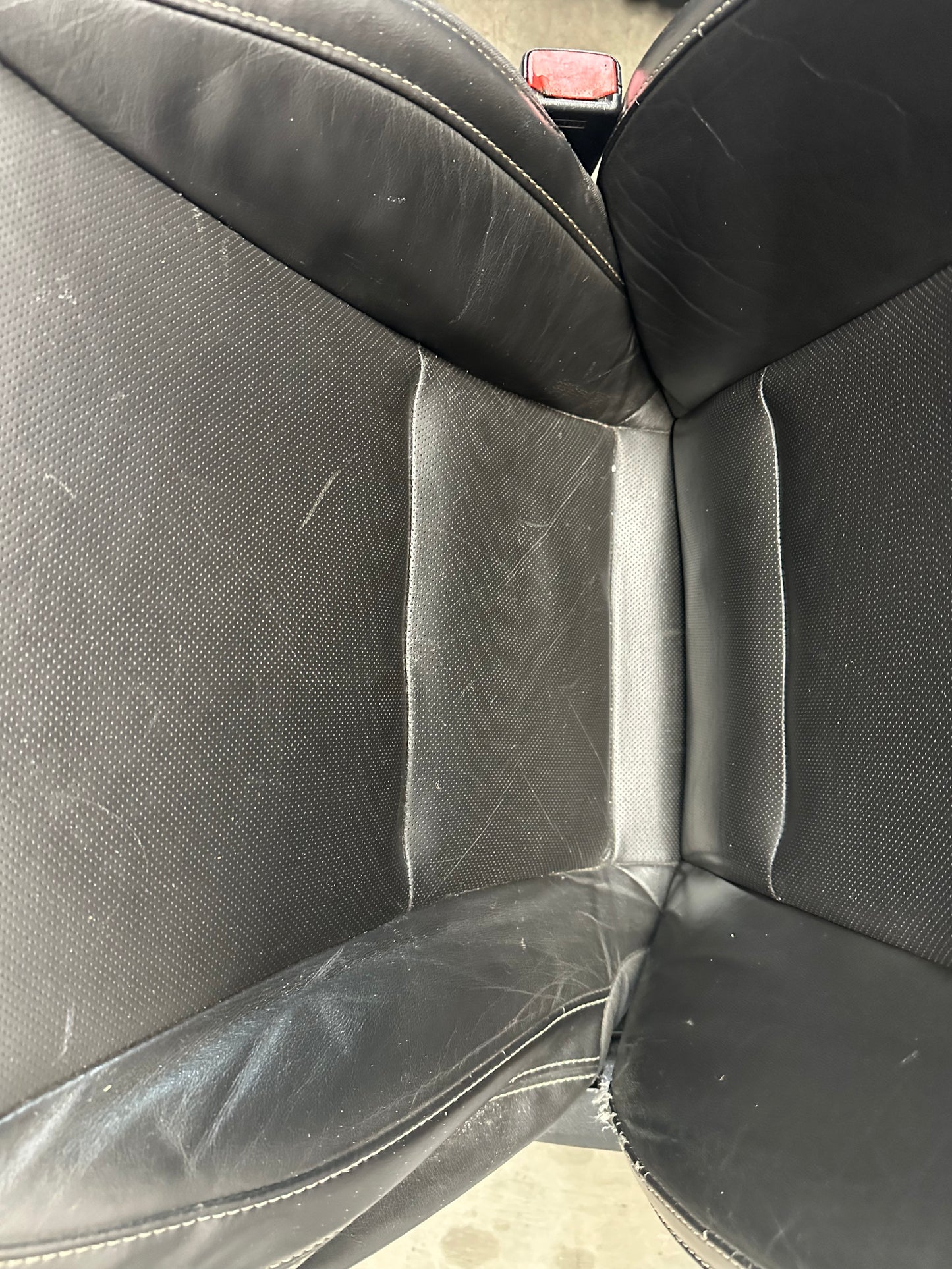 2010 Chevy Camaro SS Seats Fronts and Rears Black Leather OEM - Day's Parts Yard