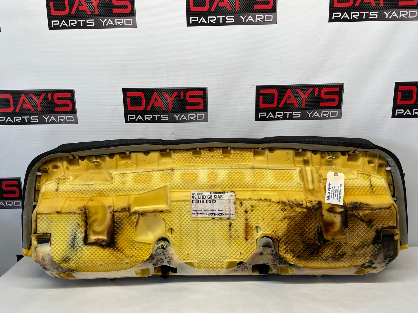 2009 Pontiac G8 Cloth Seats Fronts and Rears OEM LOCAL PICK UP - Day's Parts Yard