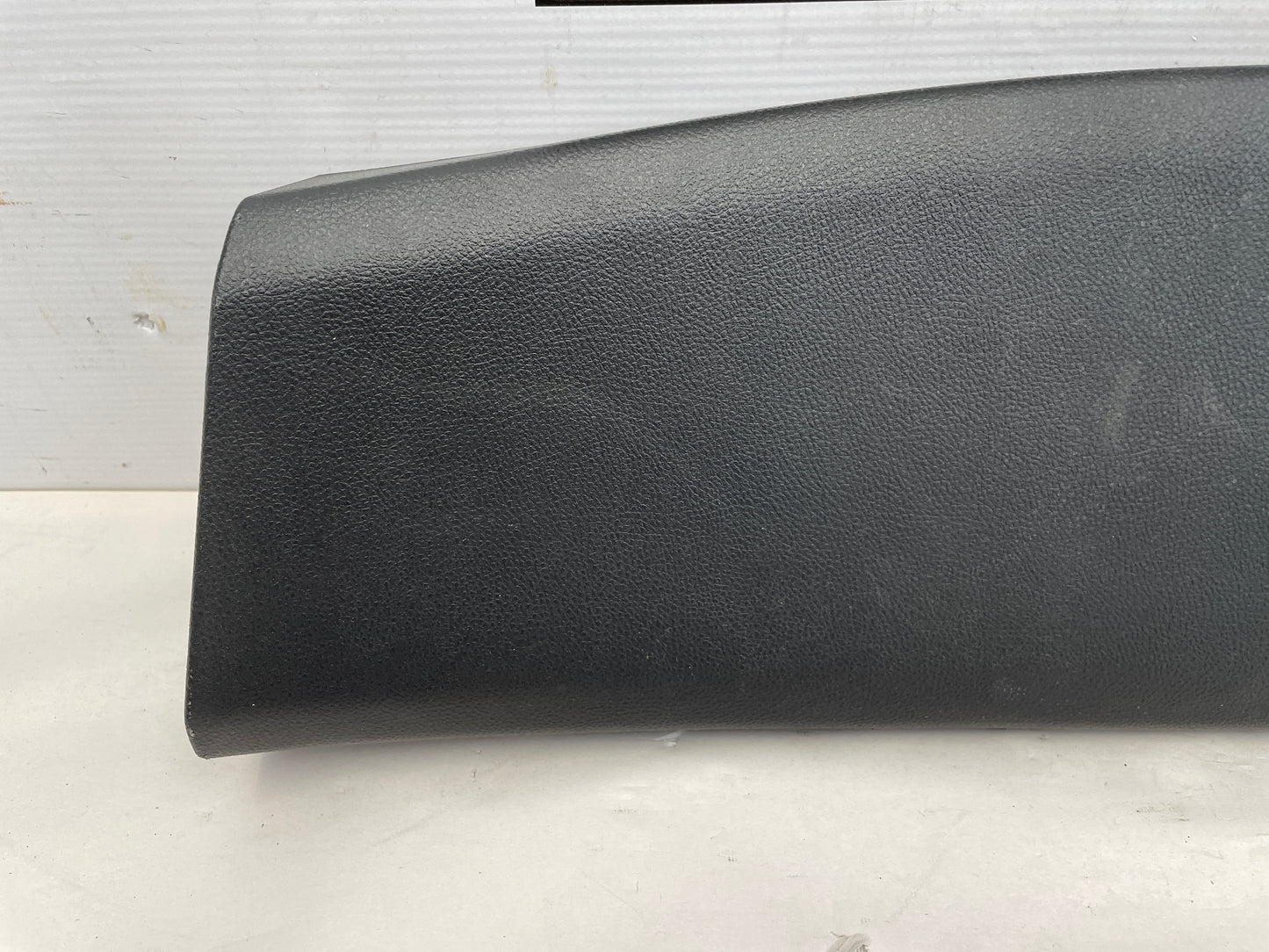 2009 Pontiac G8 LH Driver Lower Interior B Pillar Trim Molding Cover OEM - Day's Parts Yard
