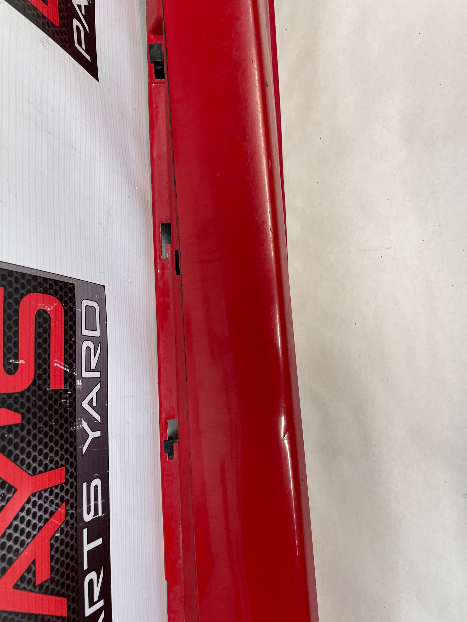 2009 Pontiac G8 LH Driver Rocker Molding Side Skirt Panel Trim Red OEM - Day's Parts Yard