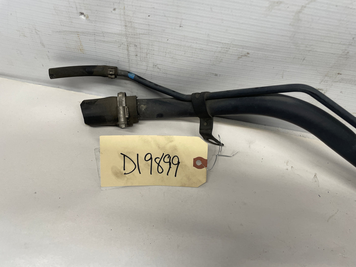 2014 Cadillac CTS-V Coupe Fuel Tank Filler Neck Assembly OEM - Day's Parts Yard
