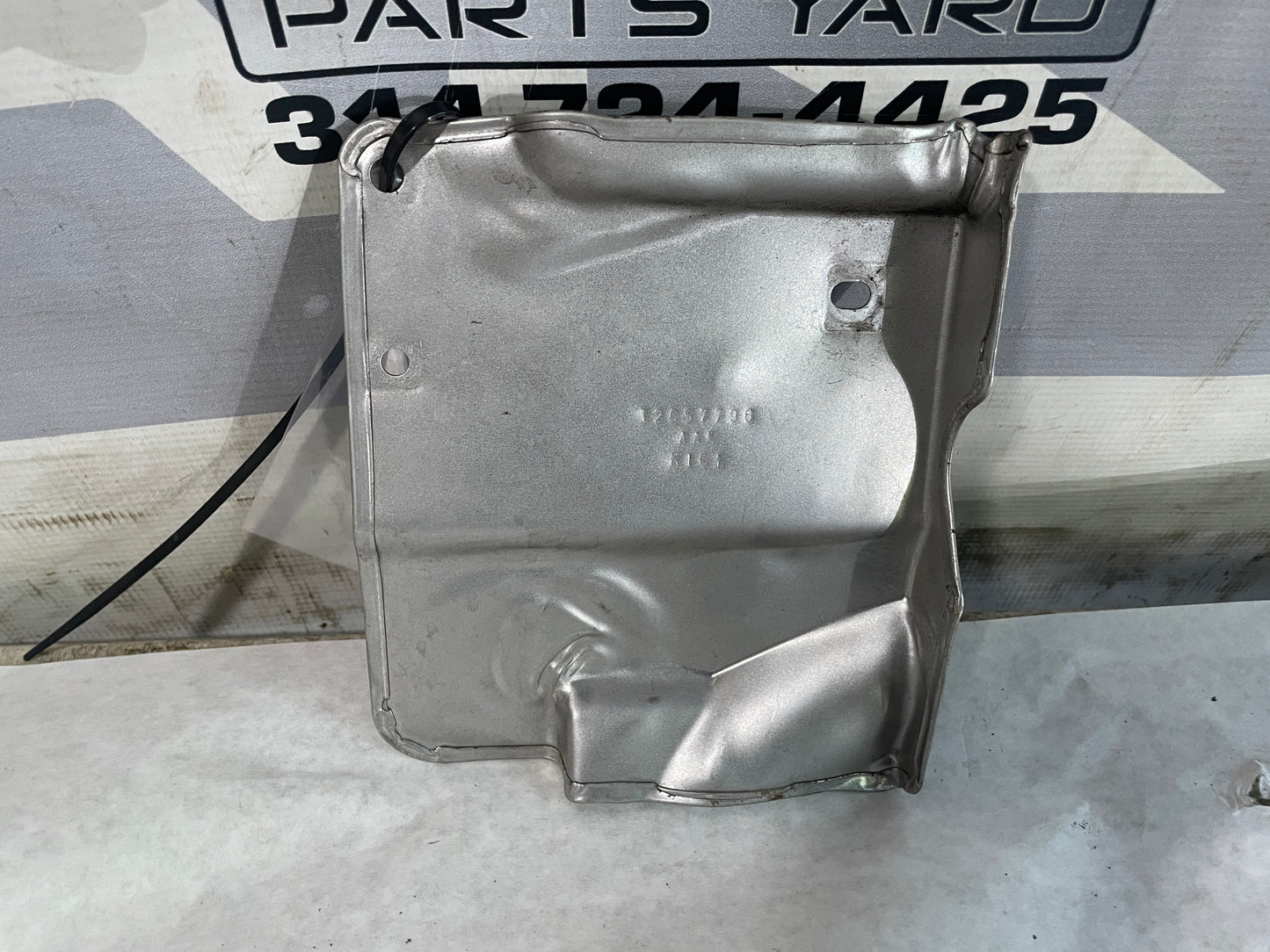 2018 Chevy Camaro 1LE SS Starter Heat Shield OEM - Day's Parts Yard