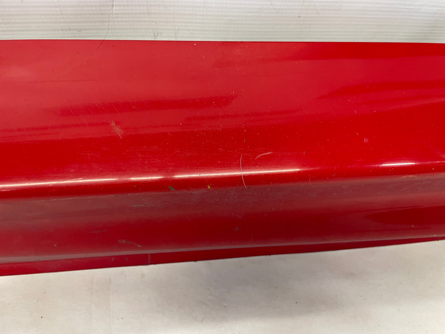 2009 Pontiac G8 LH Driver Rocker Molding Side Skirt Panel Trim Red OEM - Day's Parts Yard