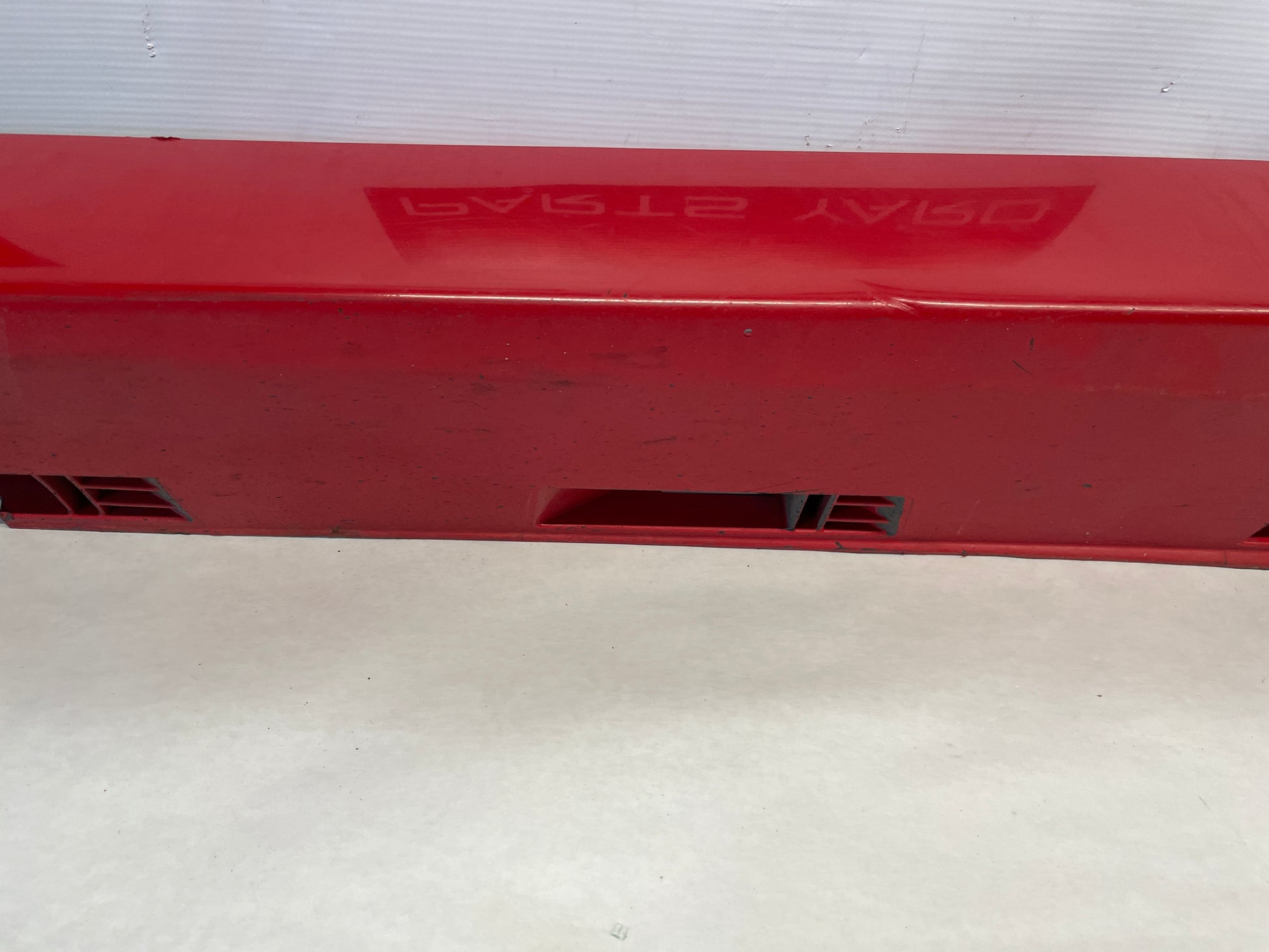 2009 Pontiac G8 LH Driver Rocker Molding Side Skirt Panel Trim Red OEM - Day's Parts Yard