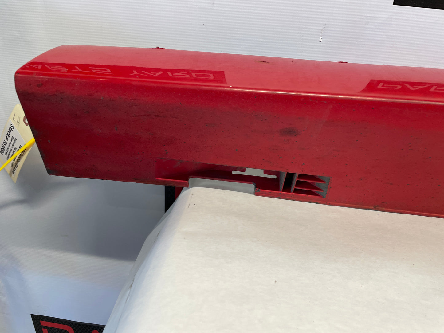 2009 Pontiac G8 LH Driver Rocker Molding Side Skirt Panel Trim Red OEM - Day's Parts Yard