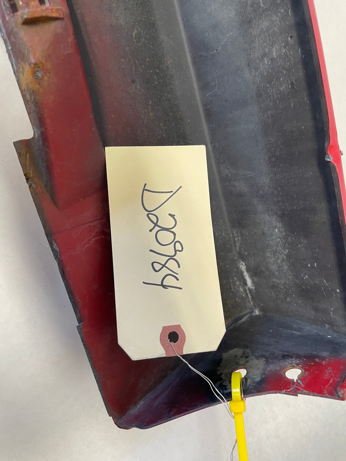 2009 Pontiac G8 LH Driver Rocker Molding Side Skirt Panel Trim Red OEM - Day's Parts Yard