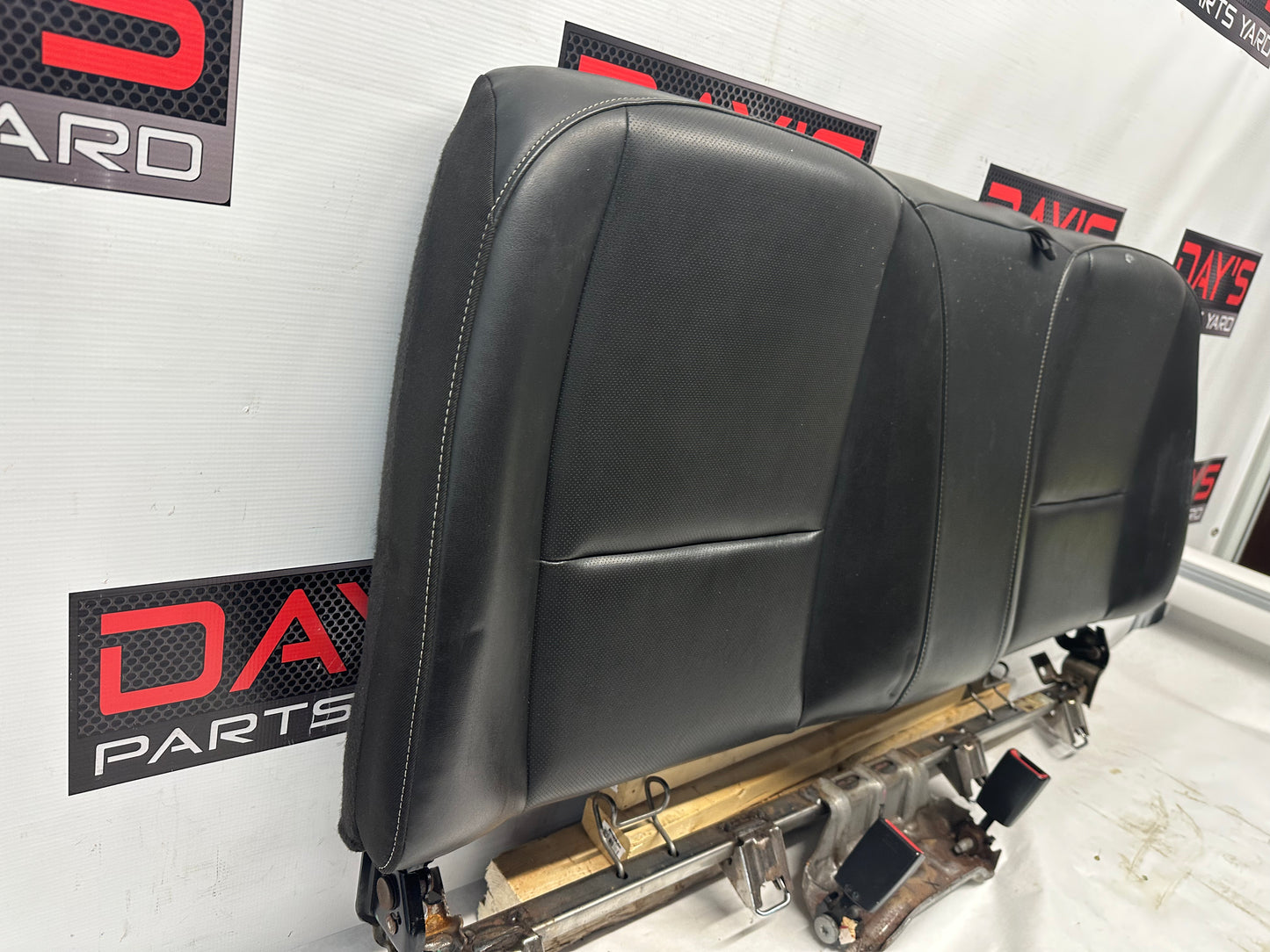 2010 Chevy Camaro SS Seats Fronts and Rears Black Leather OEM - Day's Parts Yard