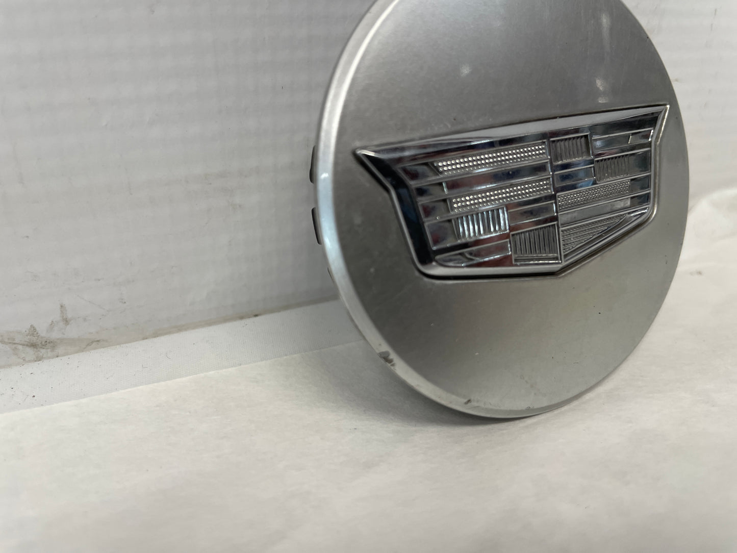 2016 Cadillac ATS-V Coupe Wheel Center Cap OEM - Day's Parts Yard