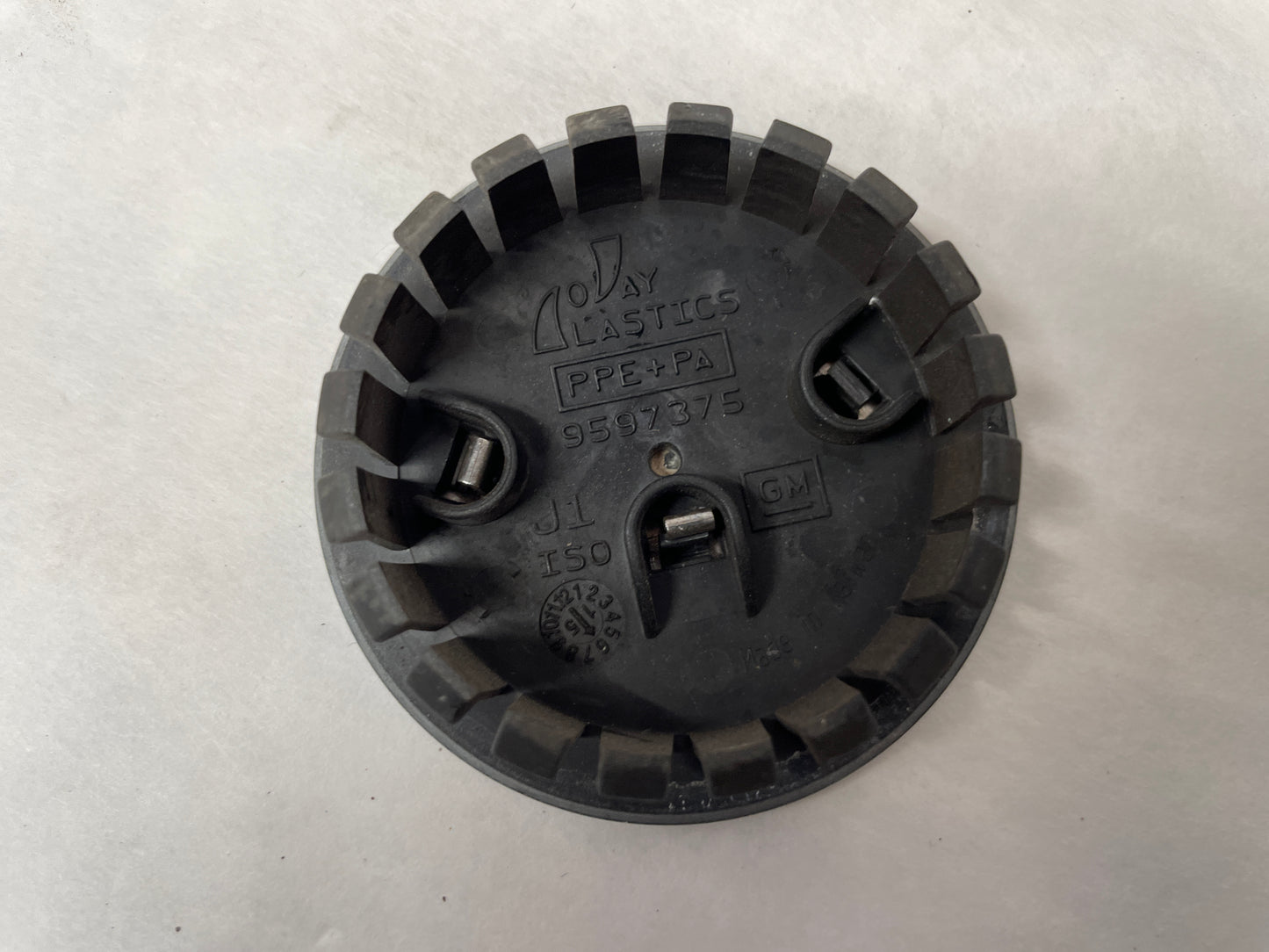 2016 Cadillac ATS-V Coupe Wheel Center Cap OEM - Day's Parts Yard