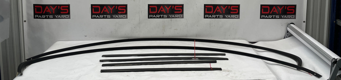 2016 Chevy SS Sedan Black Door Window Belt Molding Set w/ Gutter Drip Molding OEM - Day's Parts Yard