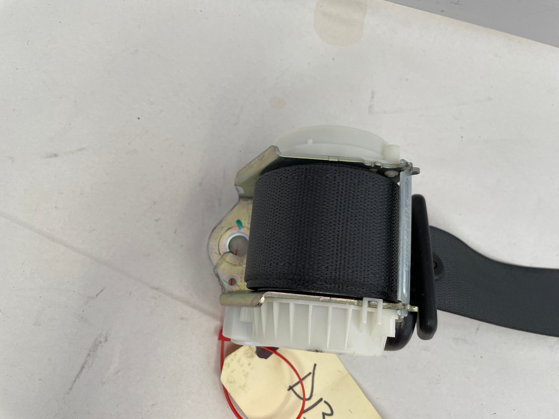 2017 Chevy SS Sedan Rear RH Seat Belt Retractor OEM - Day's Parts Yard
