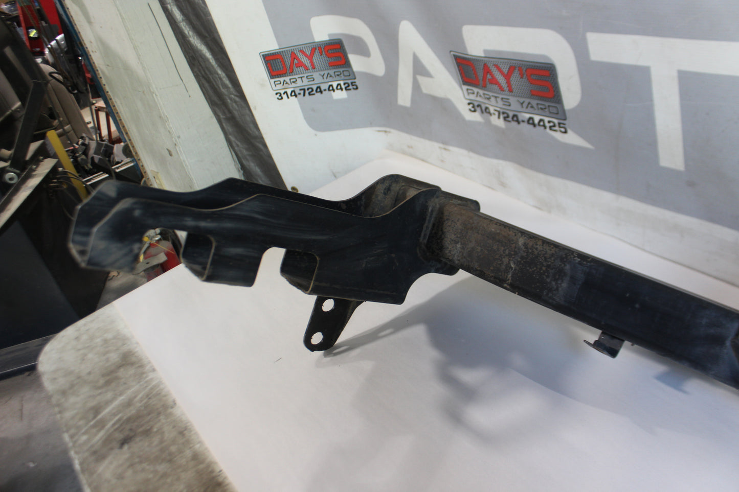 2016 Chevy Silverado C1500 LT Rear Tow Trailer Hitch Receiver OEM - Day's Parts Yard