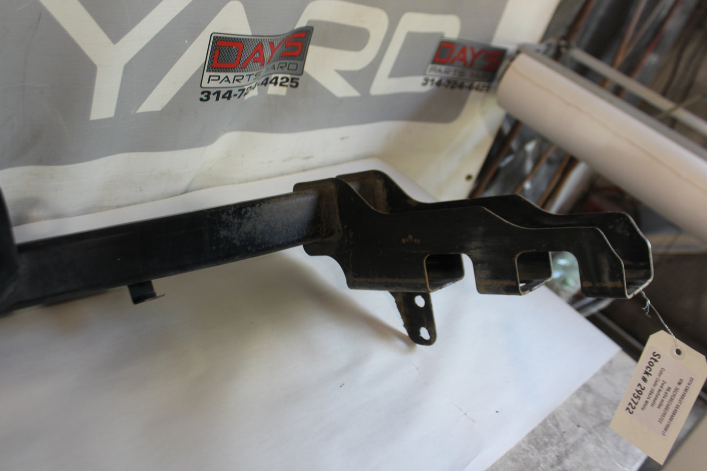 2016 Chevy Silverado C1500 LT Rear Tow Trailer Hitch Receiver OEM - Day's Parts Yard