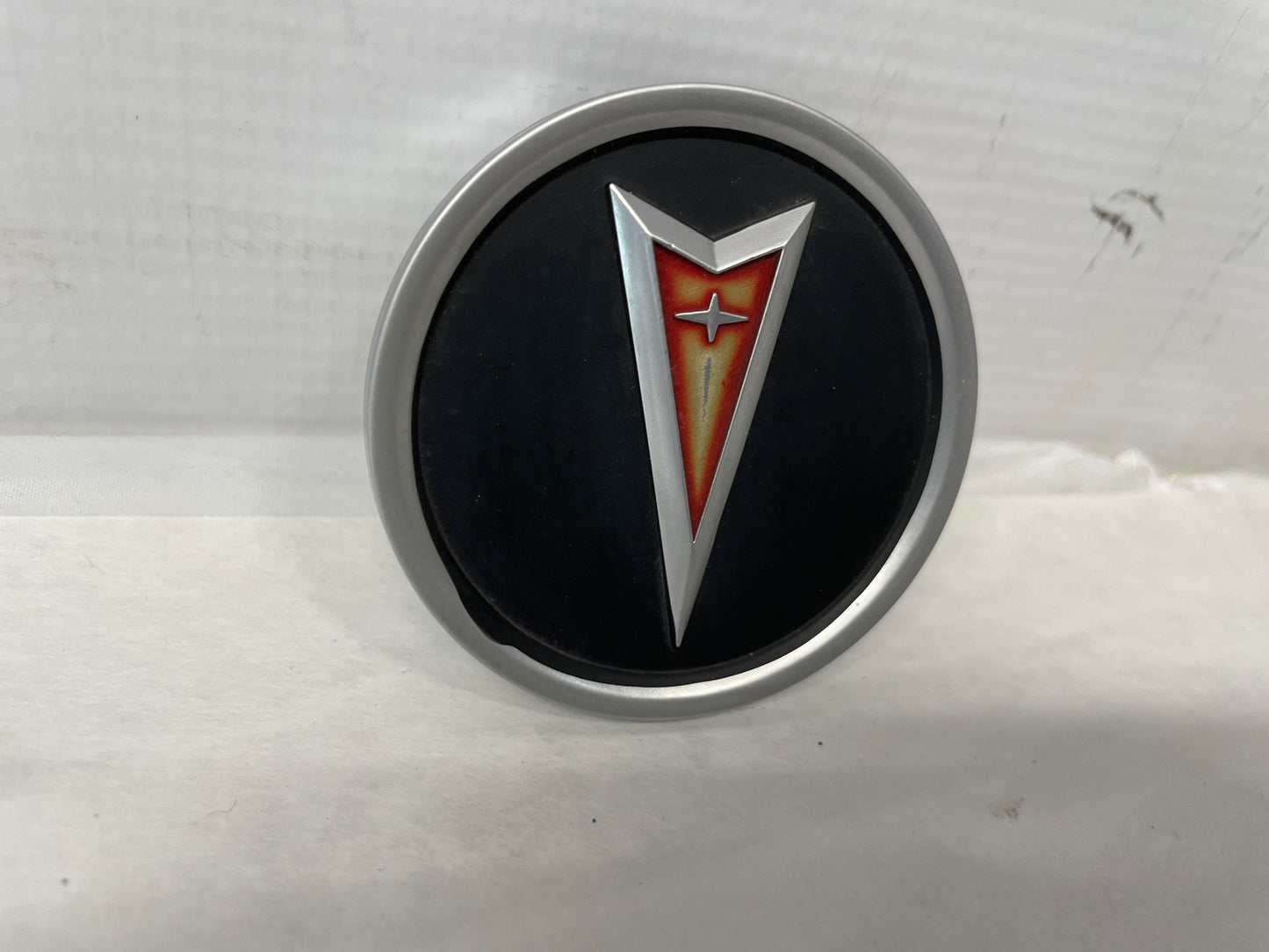 2005 Pontiac GTO Wheel Center Cap Aftermarket - Day's Parts Yard