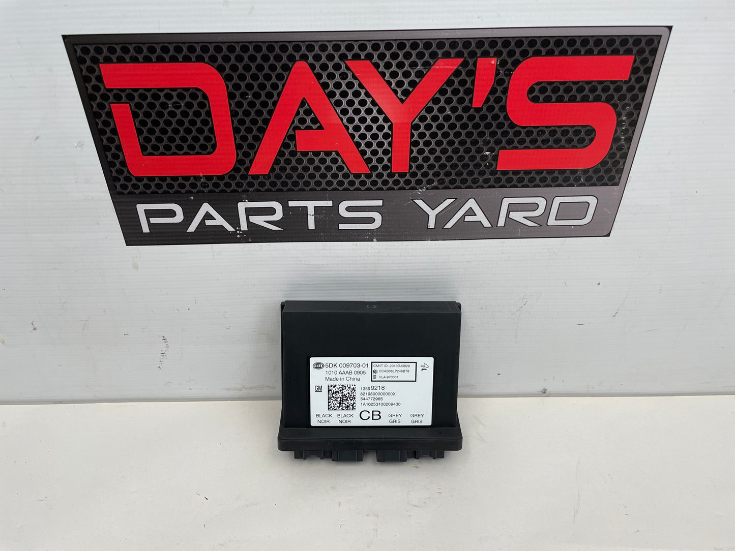 2017 Chevy SS Sedan Keyless Entry Control Module OEM - Day's Parts Yard